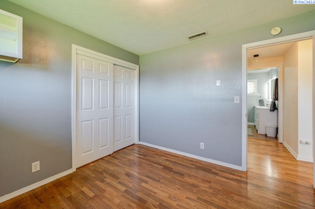 Photo 2 of Single family home for sale at 7023 W Victoria Ave, Kennewick, WA 99336 | MLS# 296020 | Listing updated on 2026-09-16