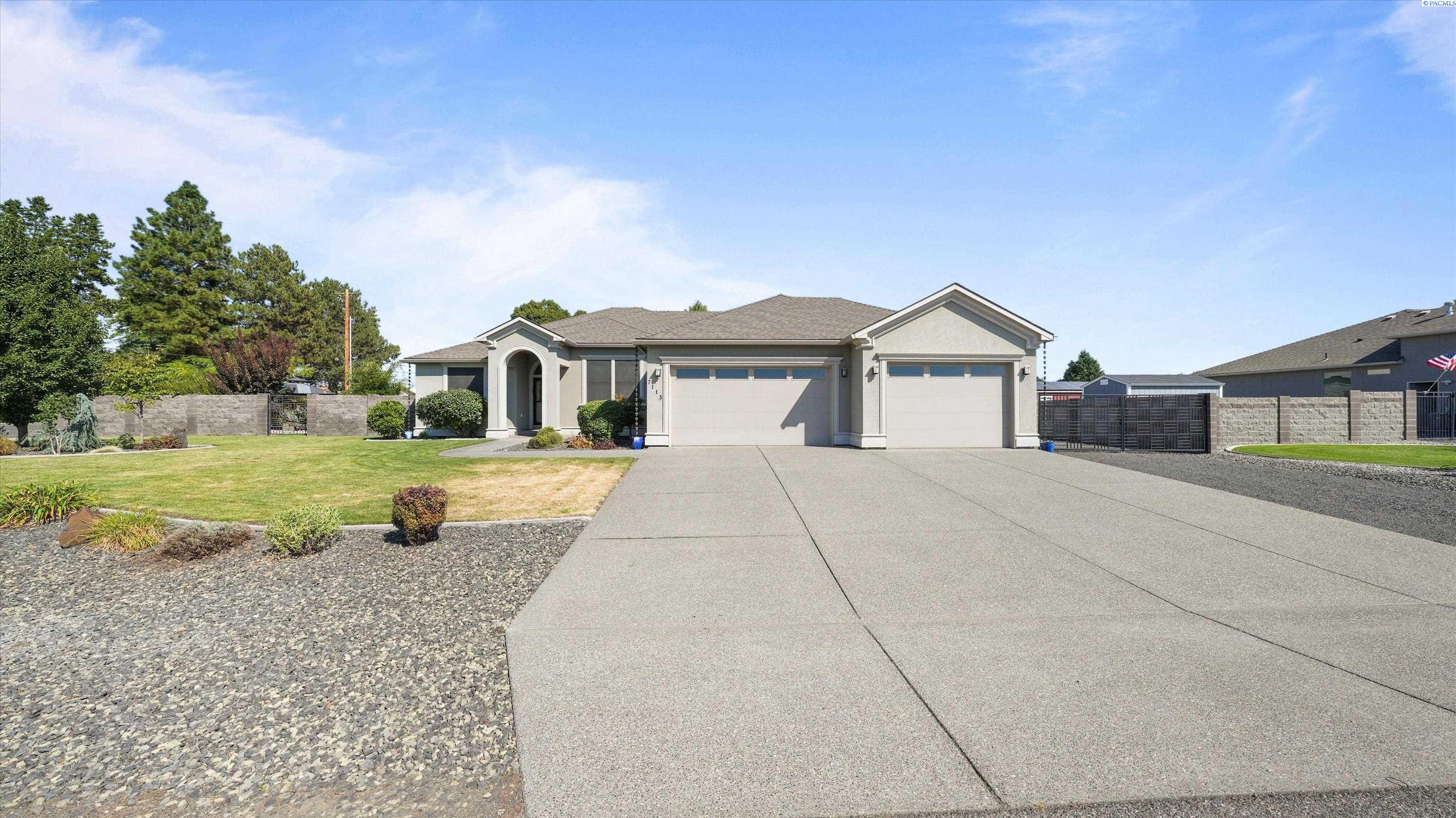 7115 Maxim Ct, Pasco, WA 99301