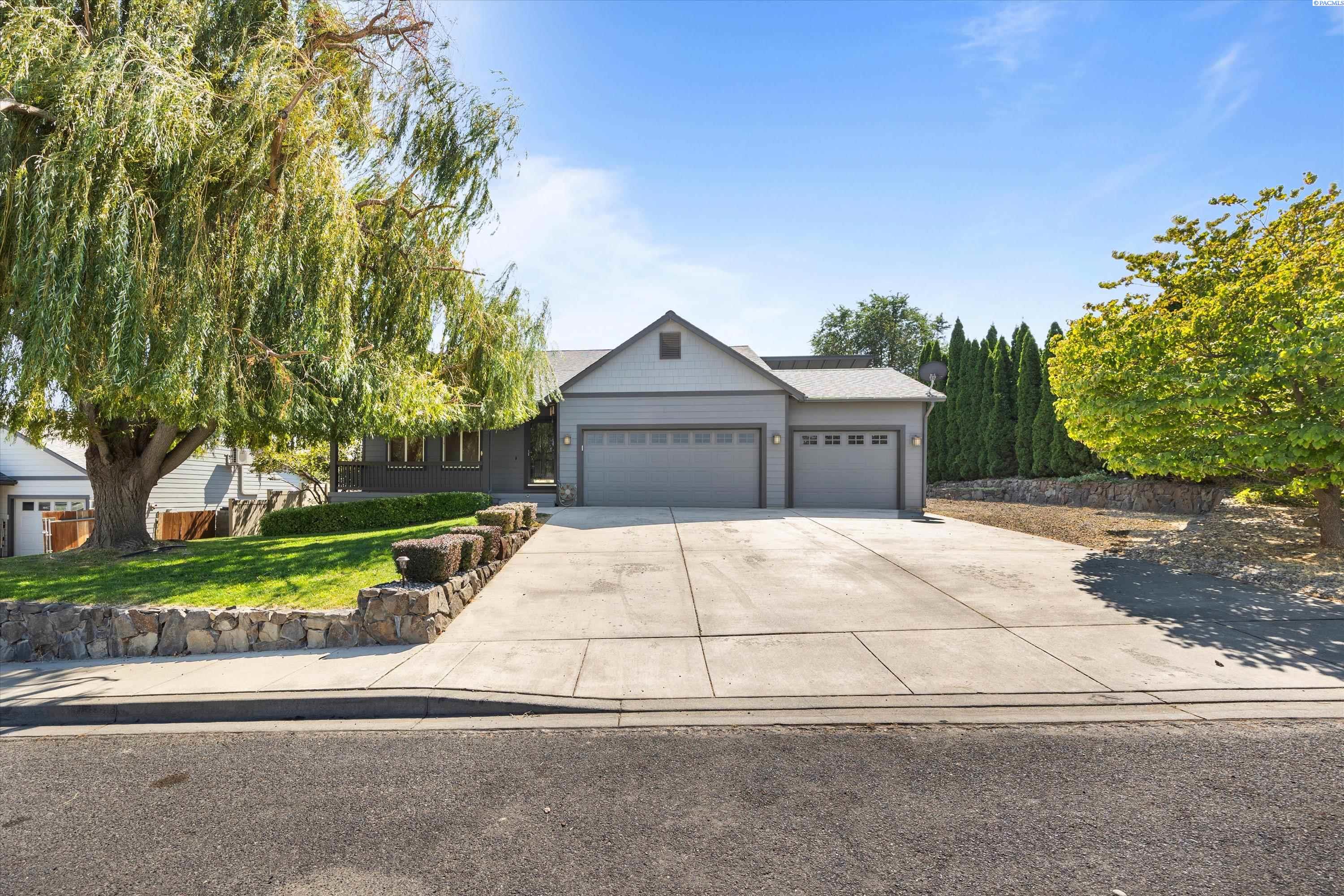 215 W 53rd, Kennewick, WA 99337