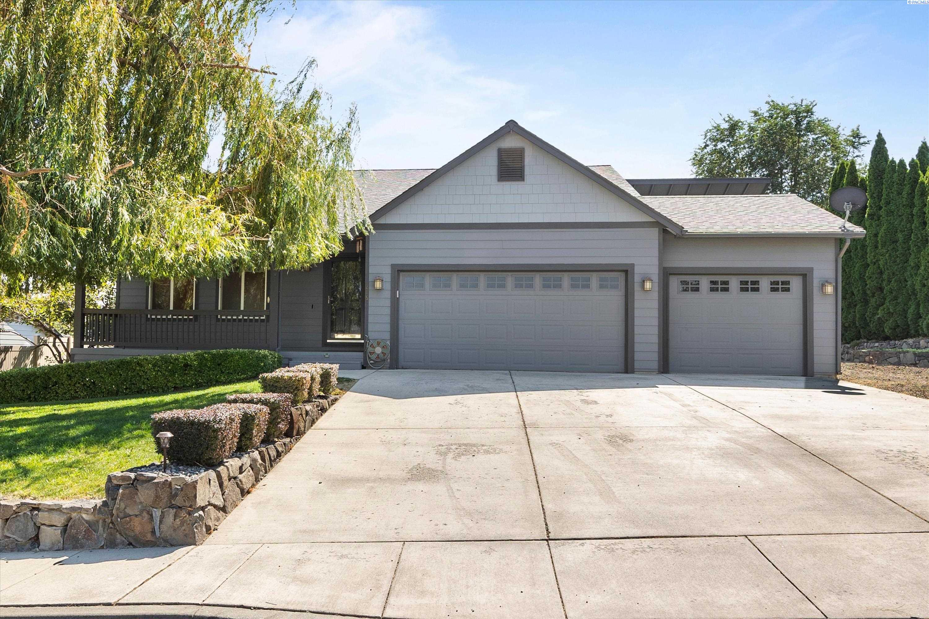 215 W 53rd, Kennewick, WA 99337