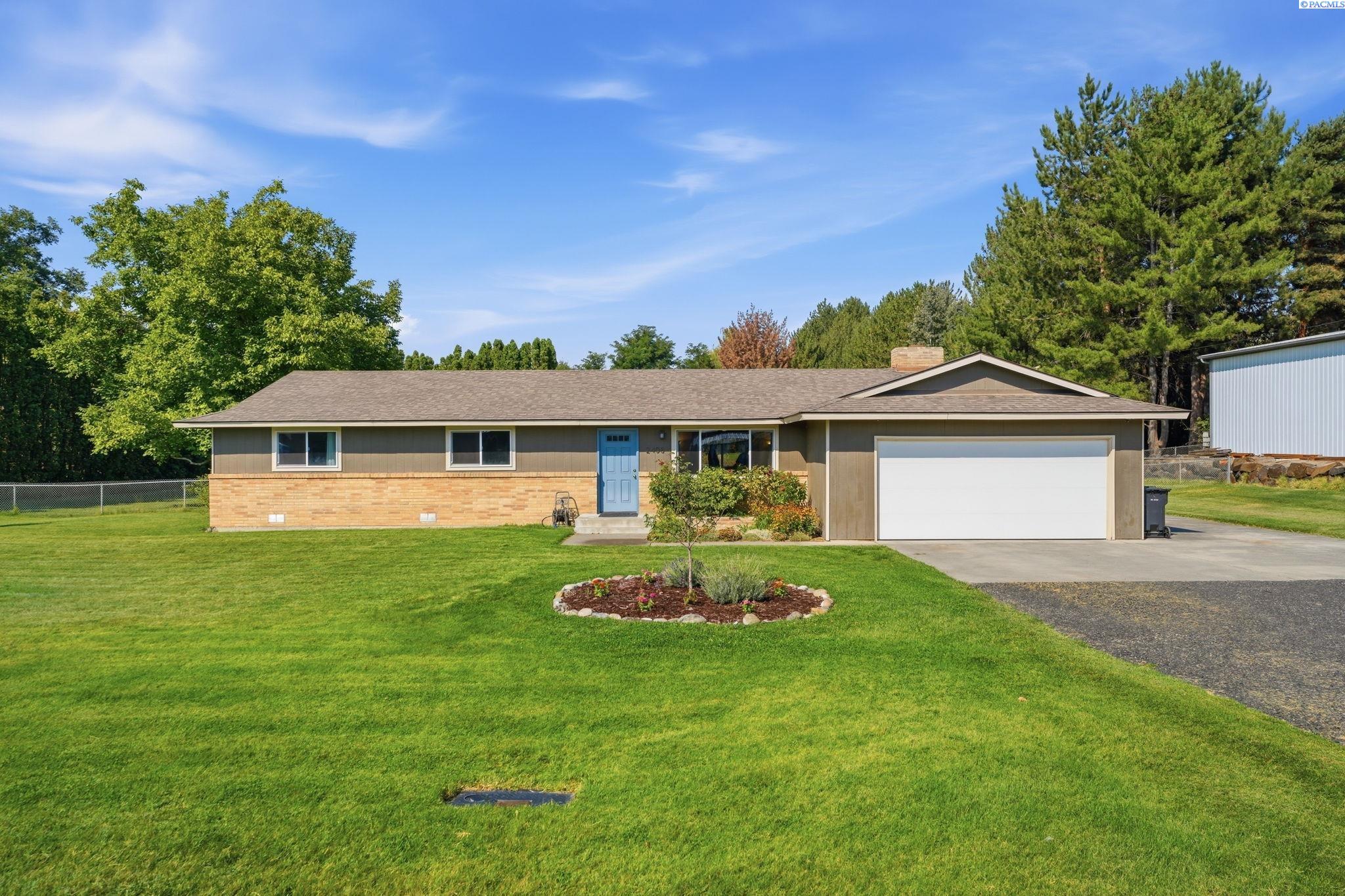 2408 Rd 92, Pasco, WA 99301