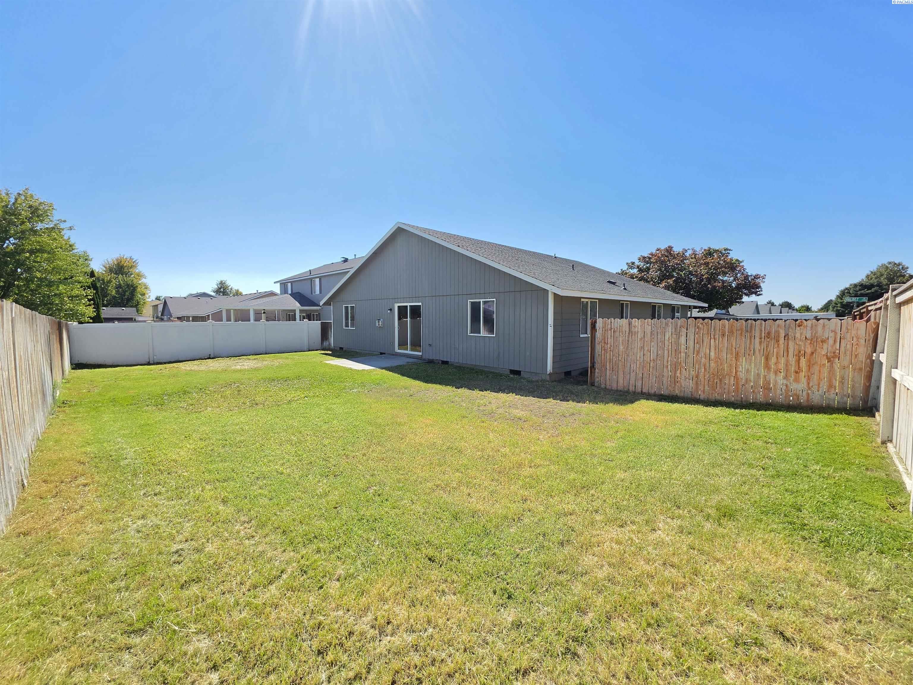 5519 Valdez Ln, Pasco, WA 99301