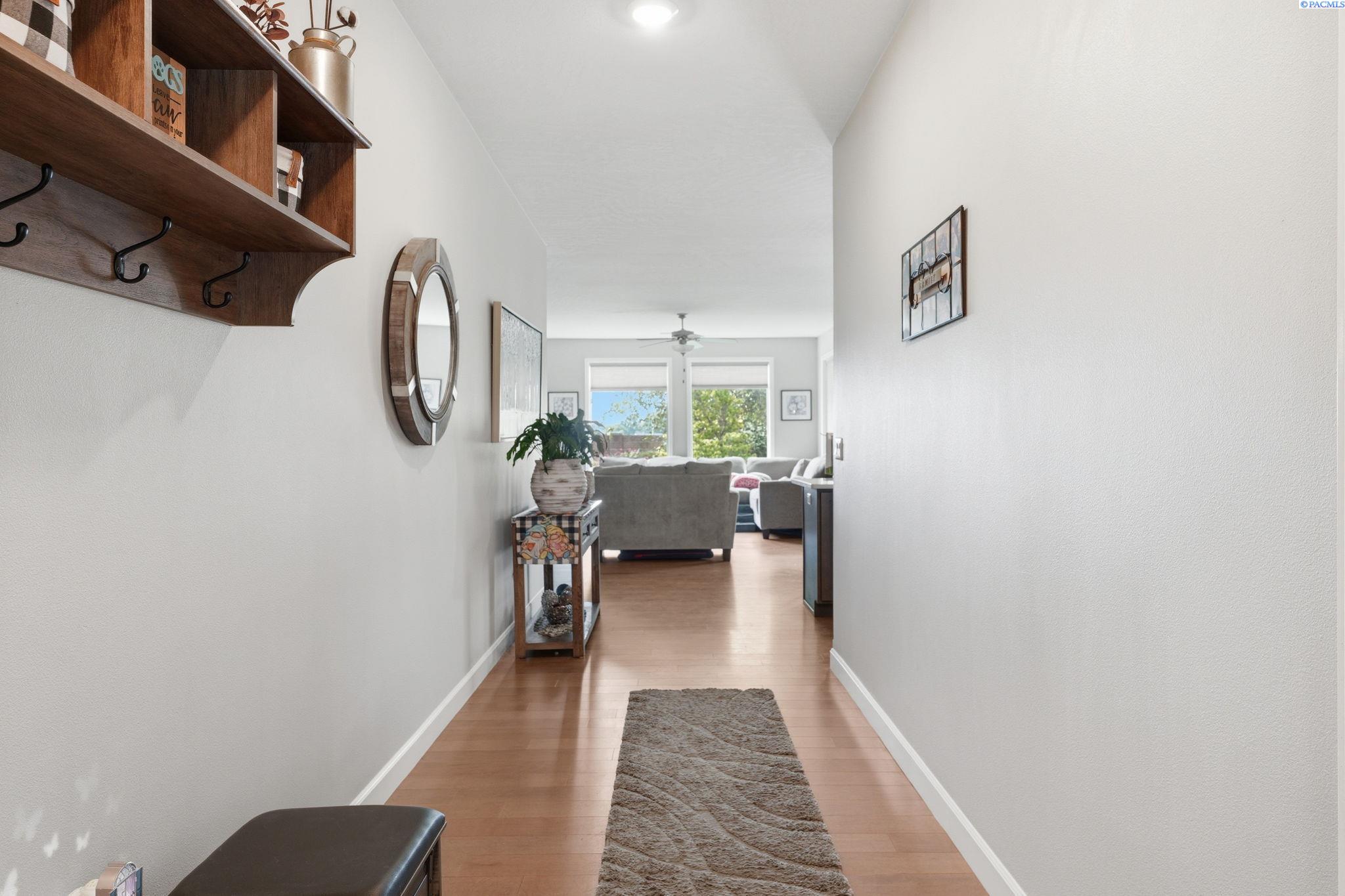 1500 Steele Ct, Pasco, WA 99301
