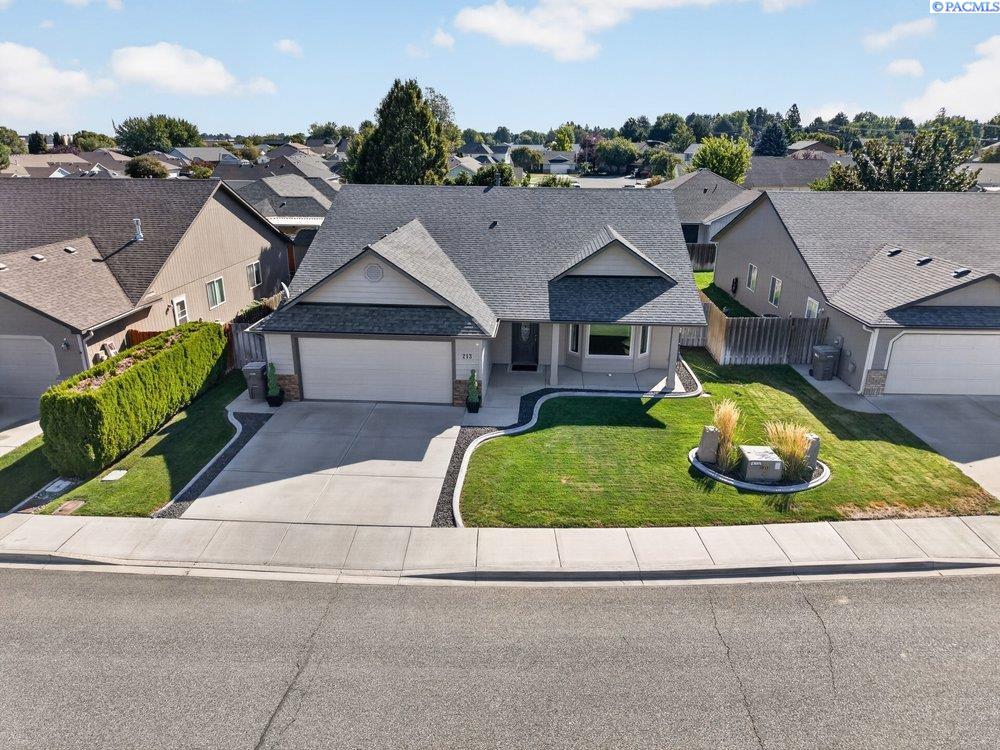 213 S Belfair St, Kennewick, WA 99336
