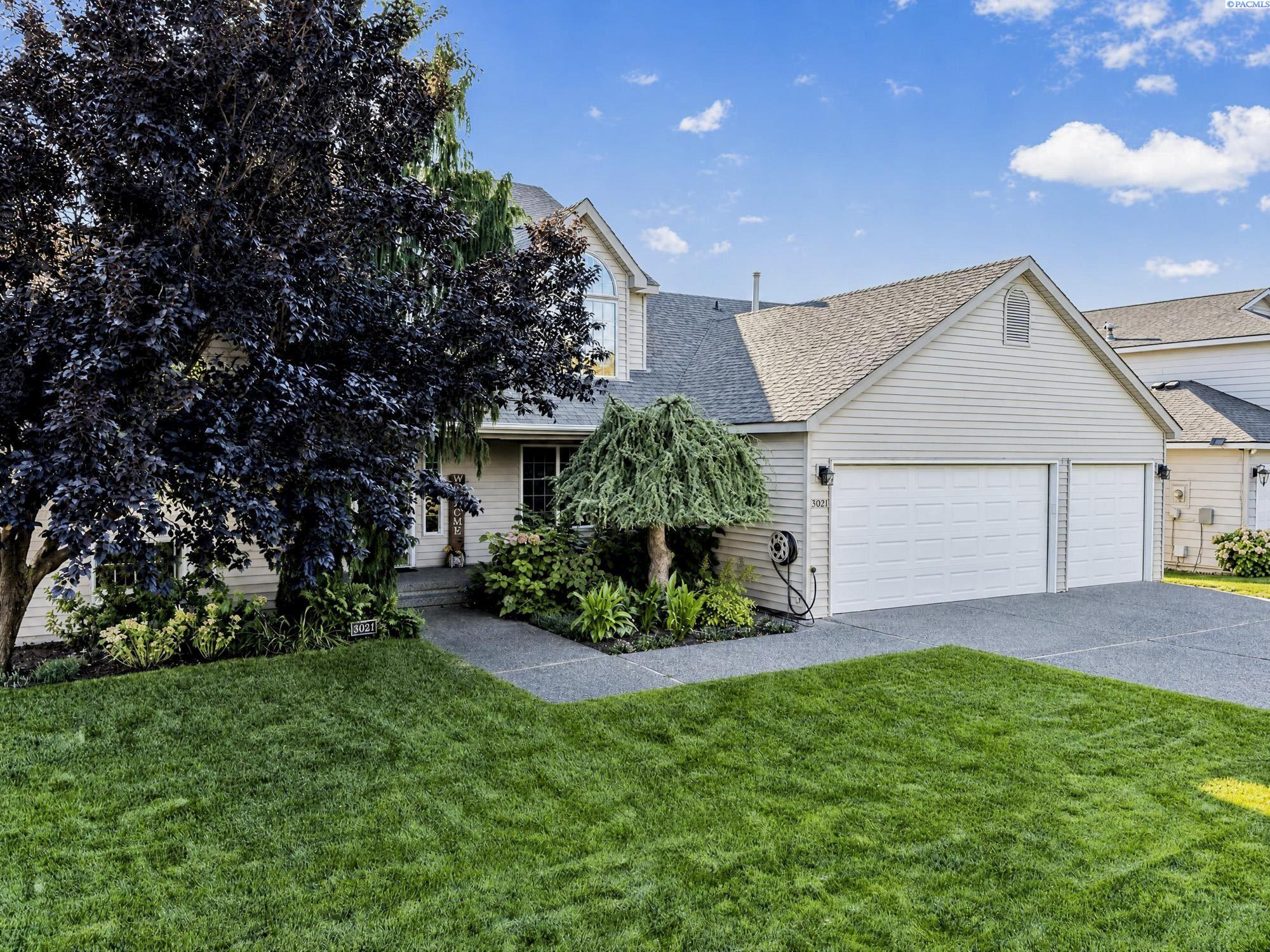 3021 Sonoran Dr, Richland, WA 99354