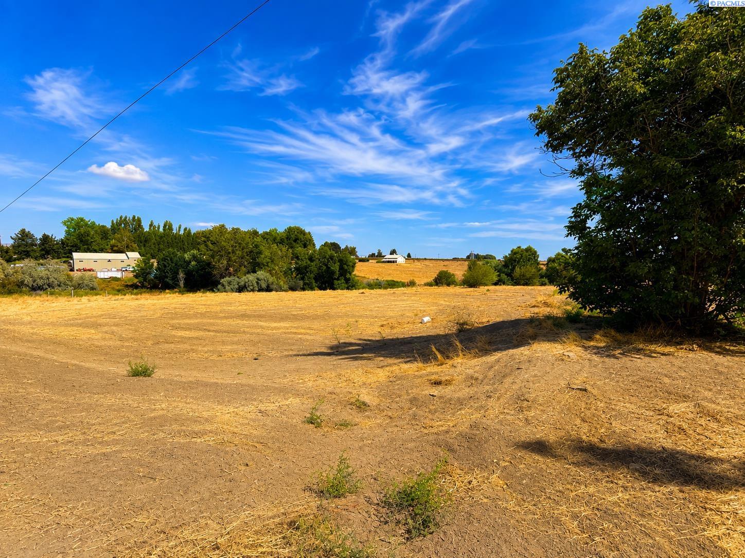 28005 N Crosby Rd, Prosser, WA 99350
