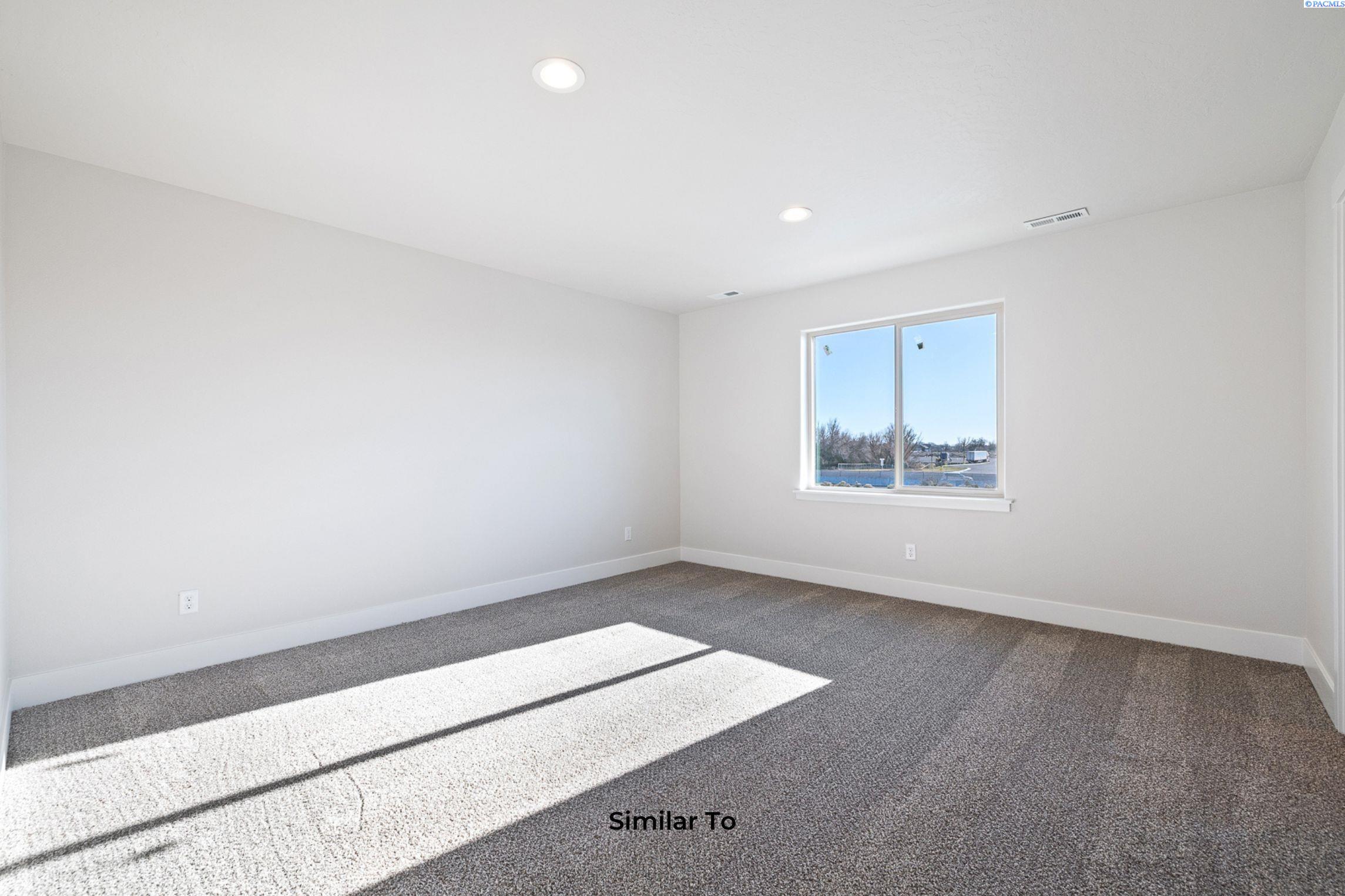 4218 Road 114, Pasco, WA 99301