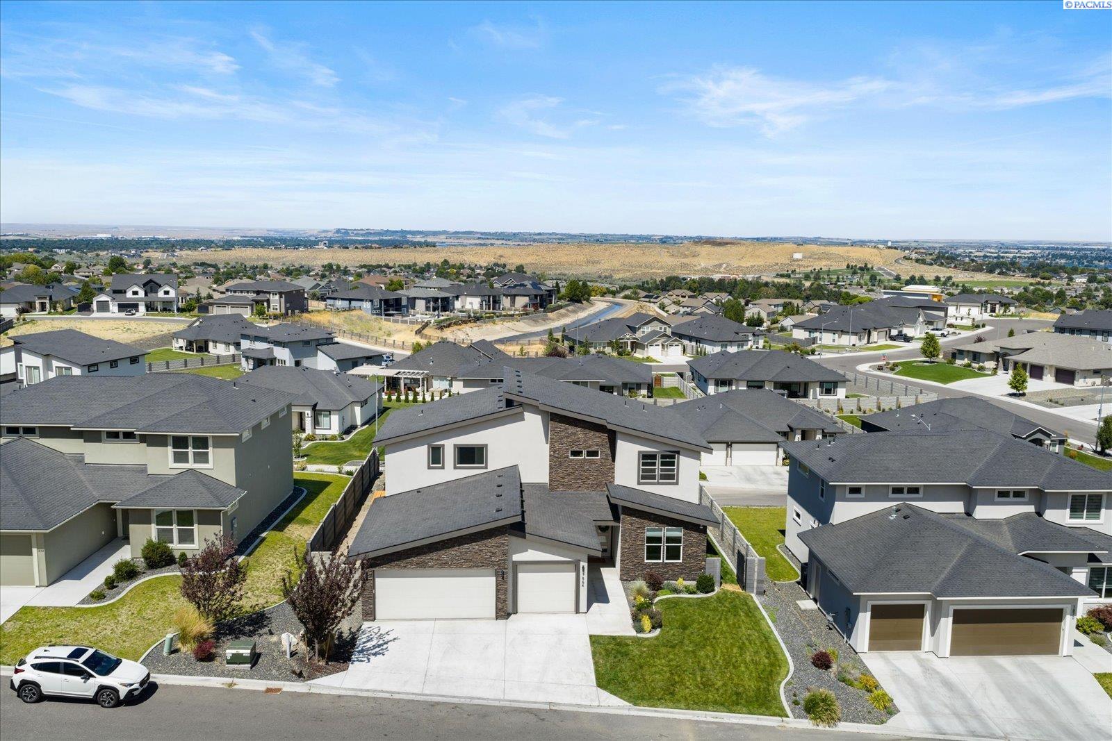 1864 Somers Ln, Richland, WA 99352