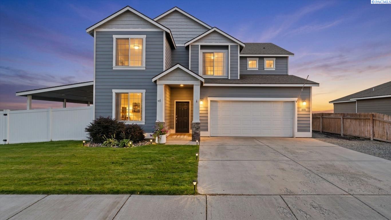 1031 W Edison St, Connell, WA 99326