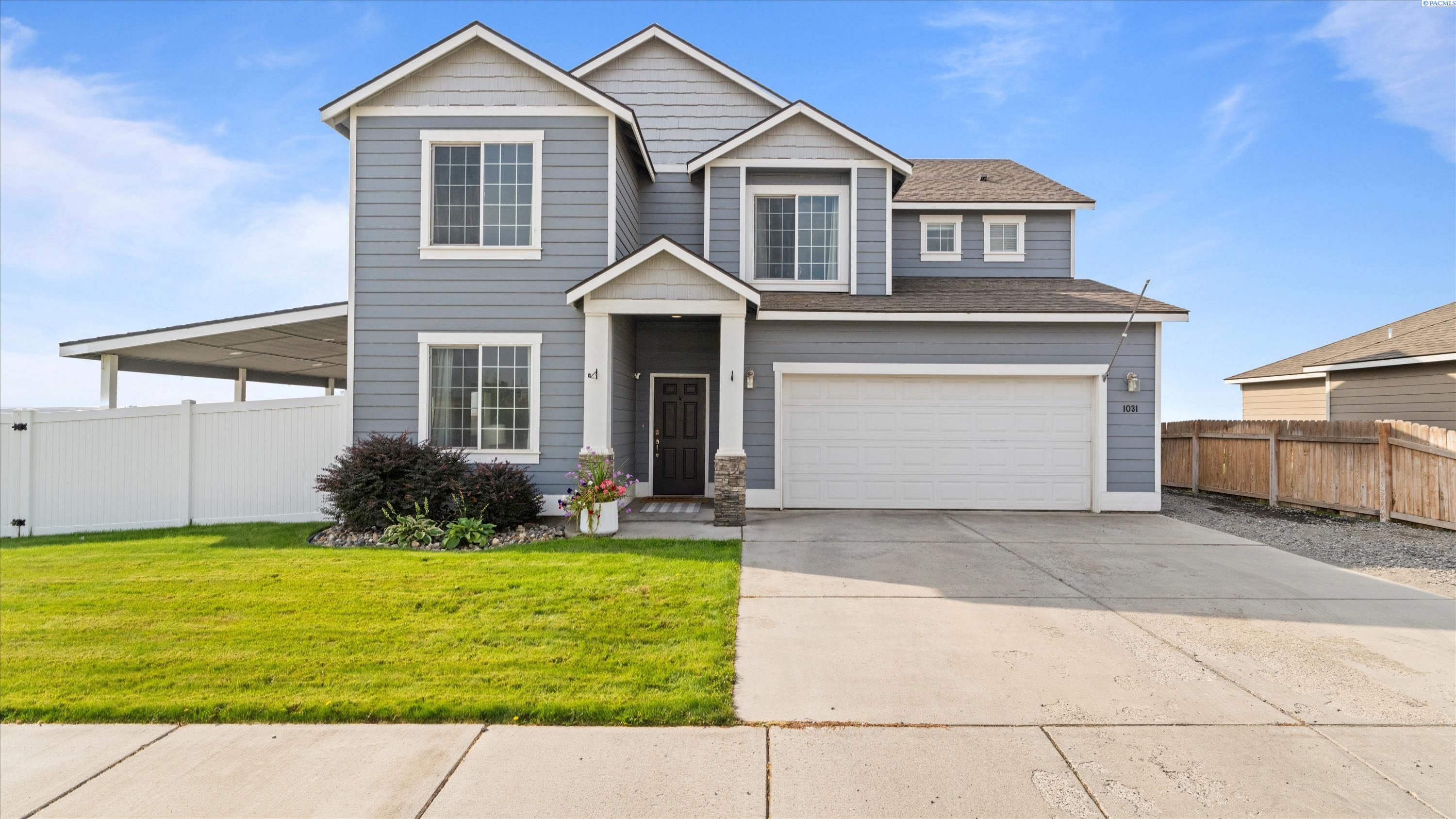 1031 W Edison St, Connell, WA 99326