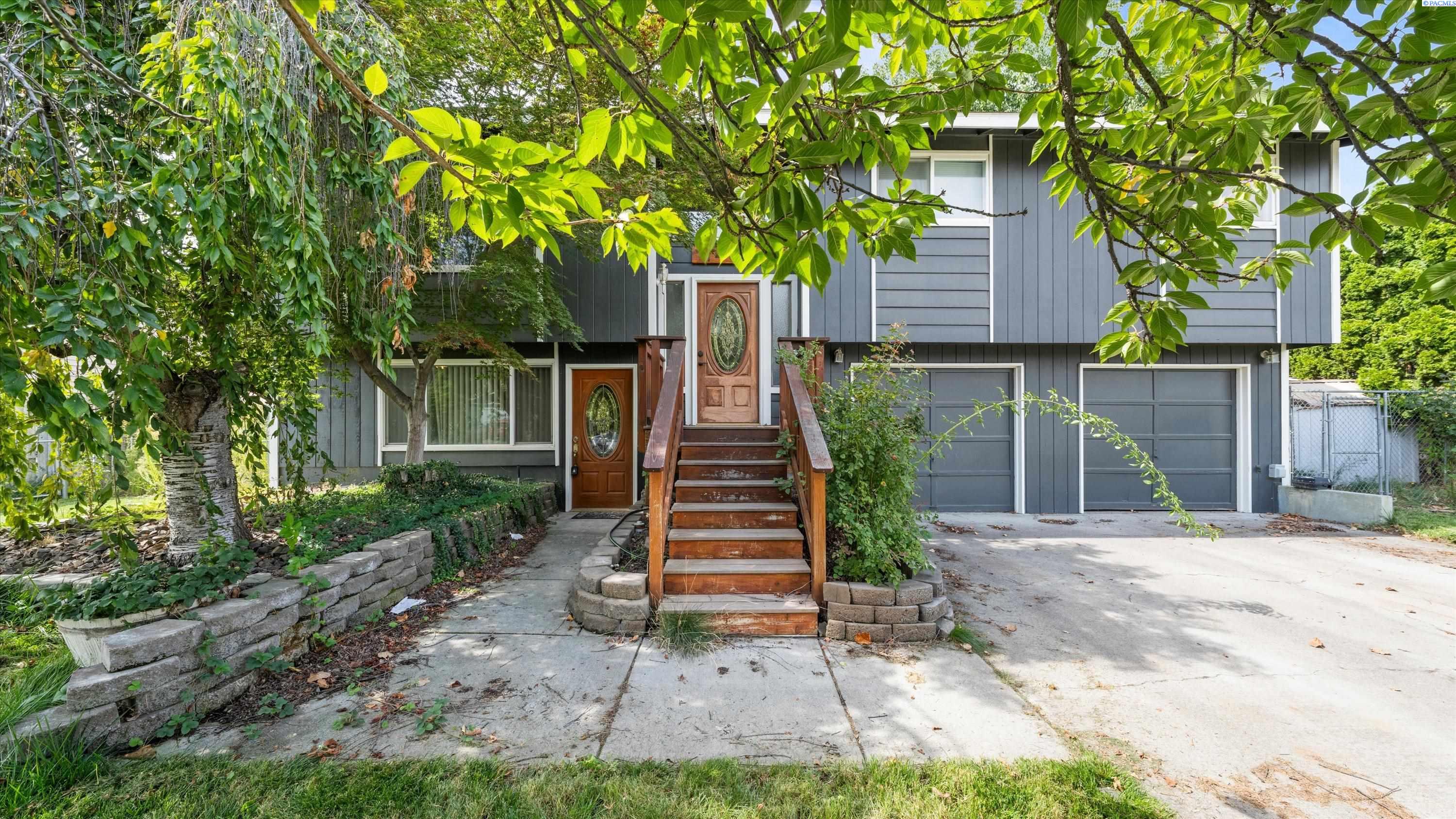 1409 Cimarron Ave, Richland, WA 99352
