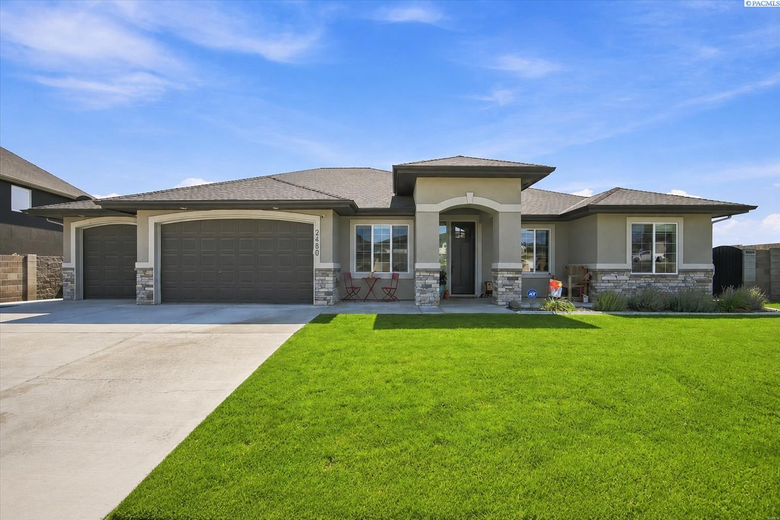 2480 Maggio Loop, Richland, WA 99352