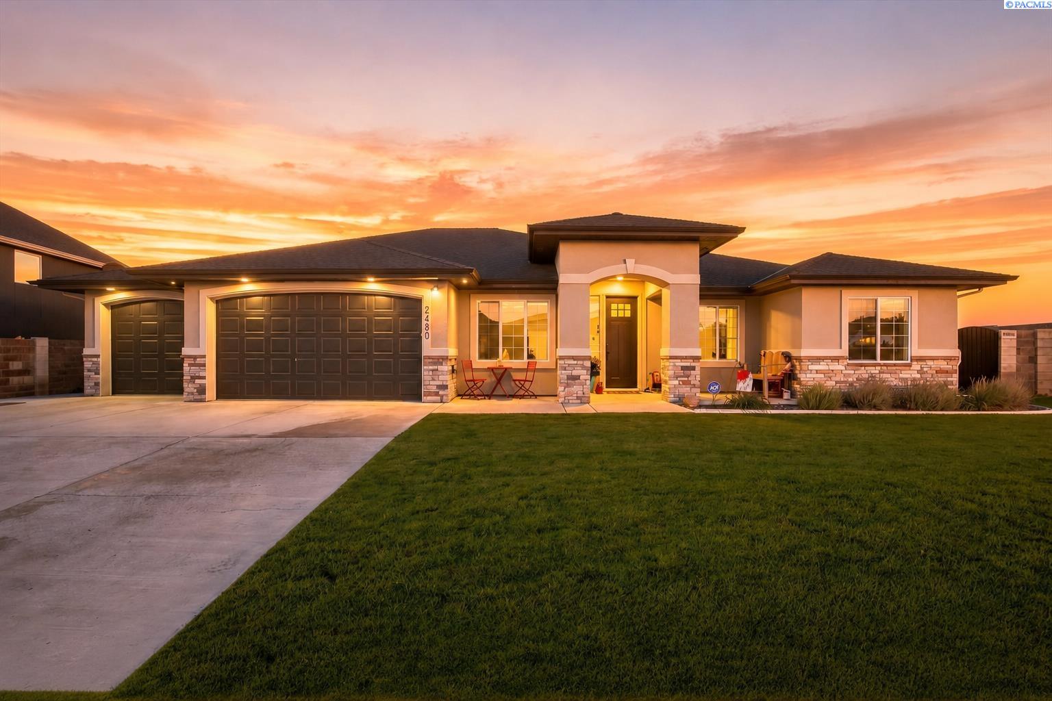 2480 Maggio Loop, Richland, WA 99352