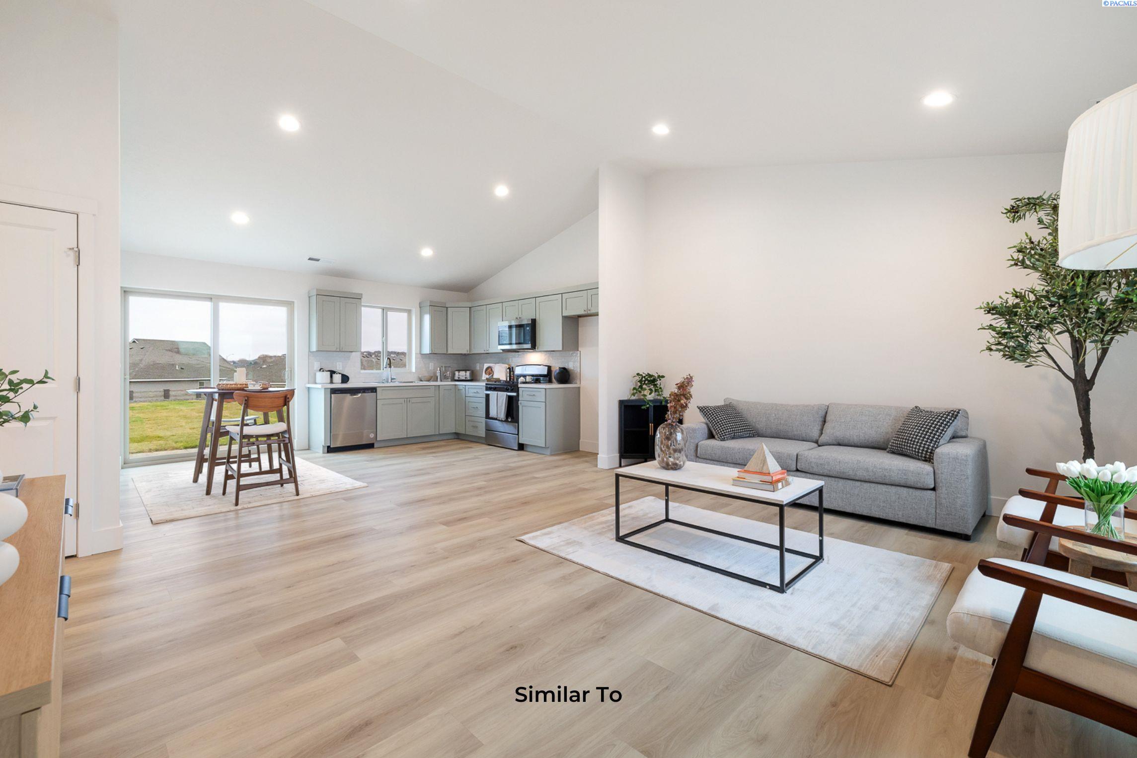 10112 Sunset Trl, Pasco, WA 99301