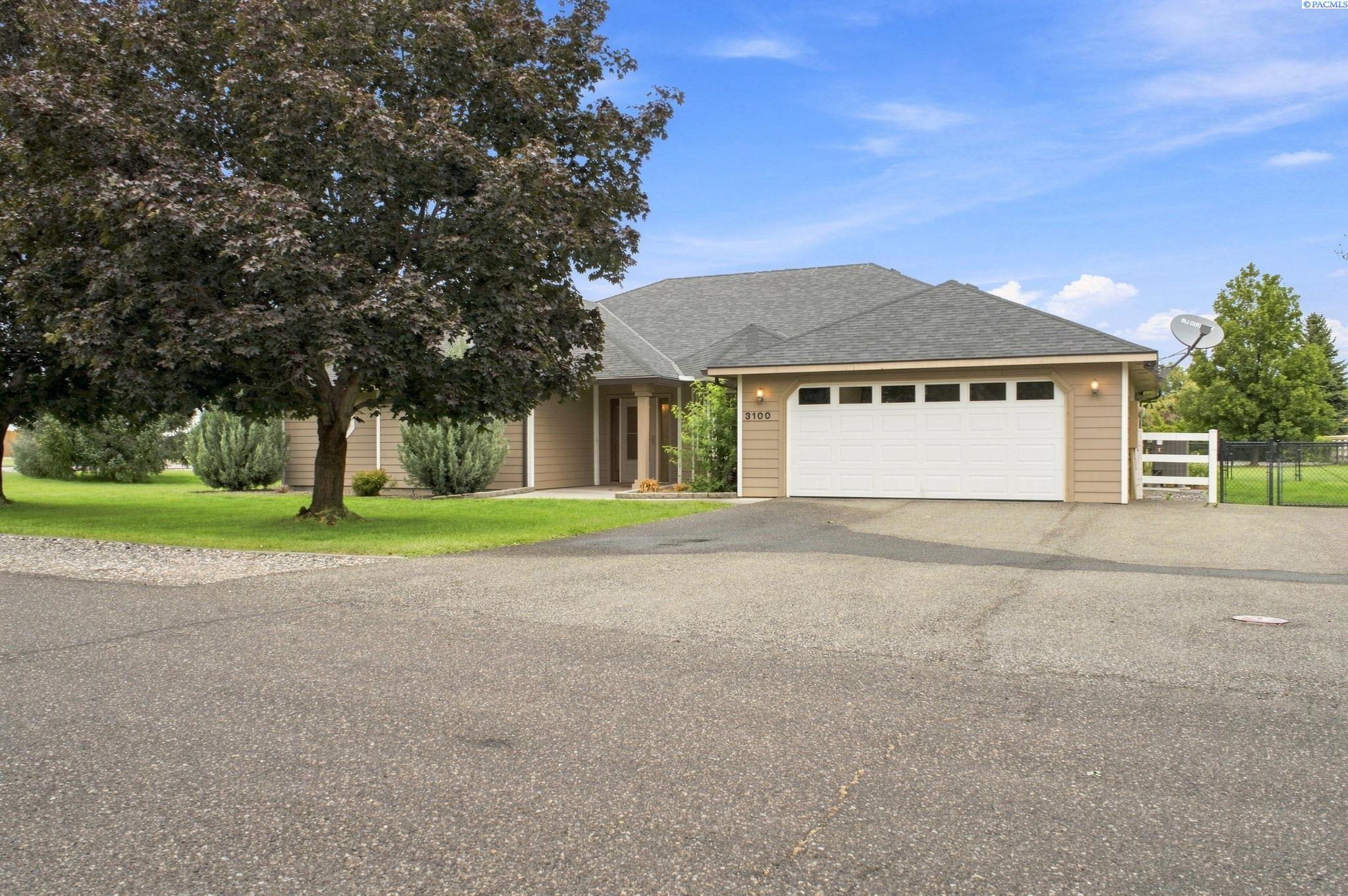 3100 Mt Stuart Ct, West Richland, WA 99353