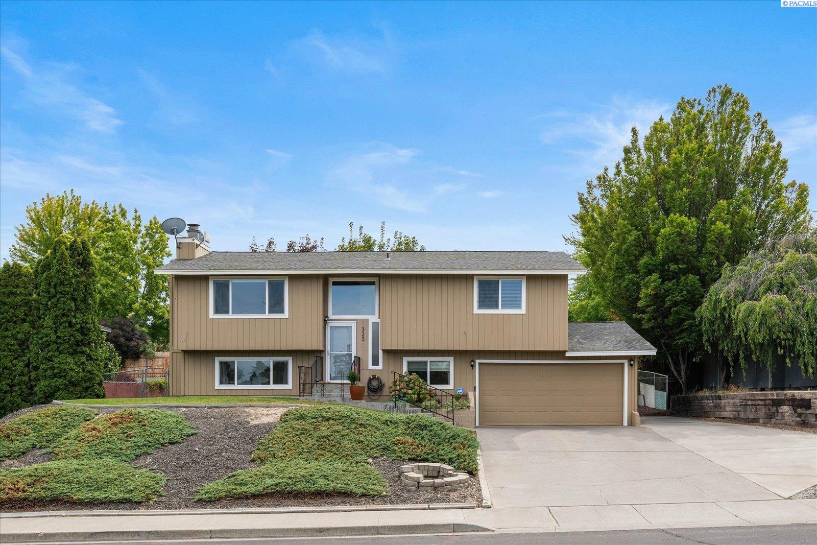 323 Tieton St, Richland, WA 99352