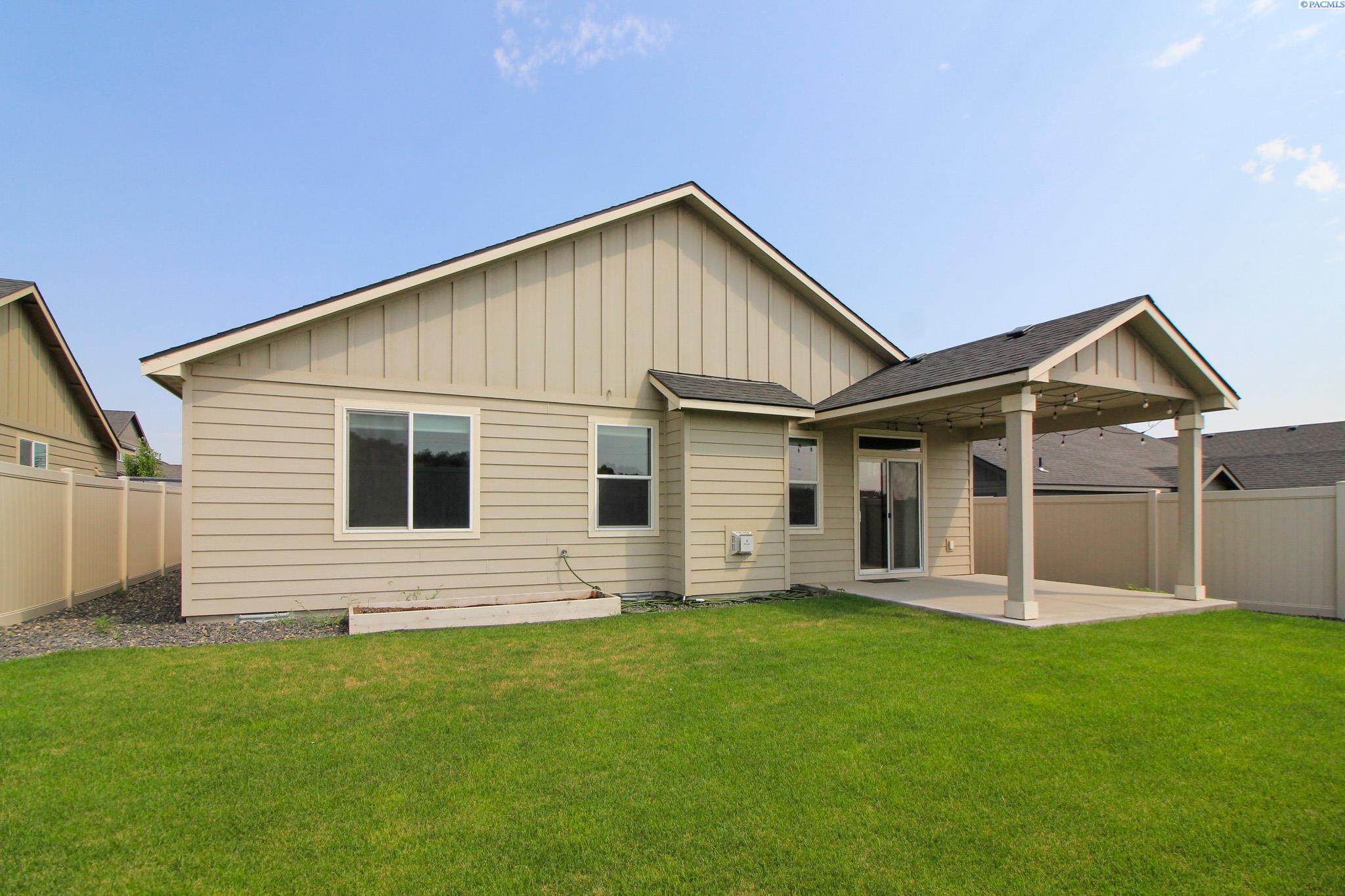 545 Marysville Way, Richland, WA 99352