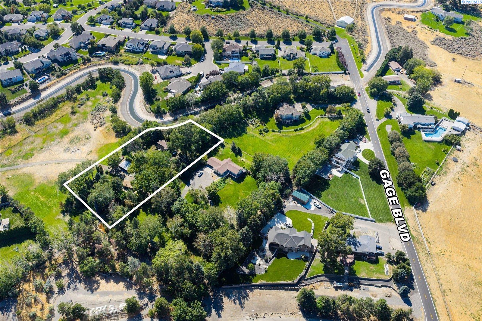 1285 Gage Blvd, Richland, WA 99352