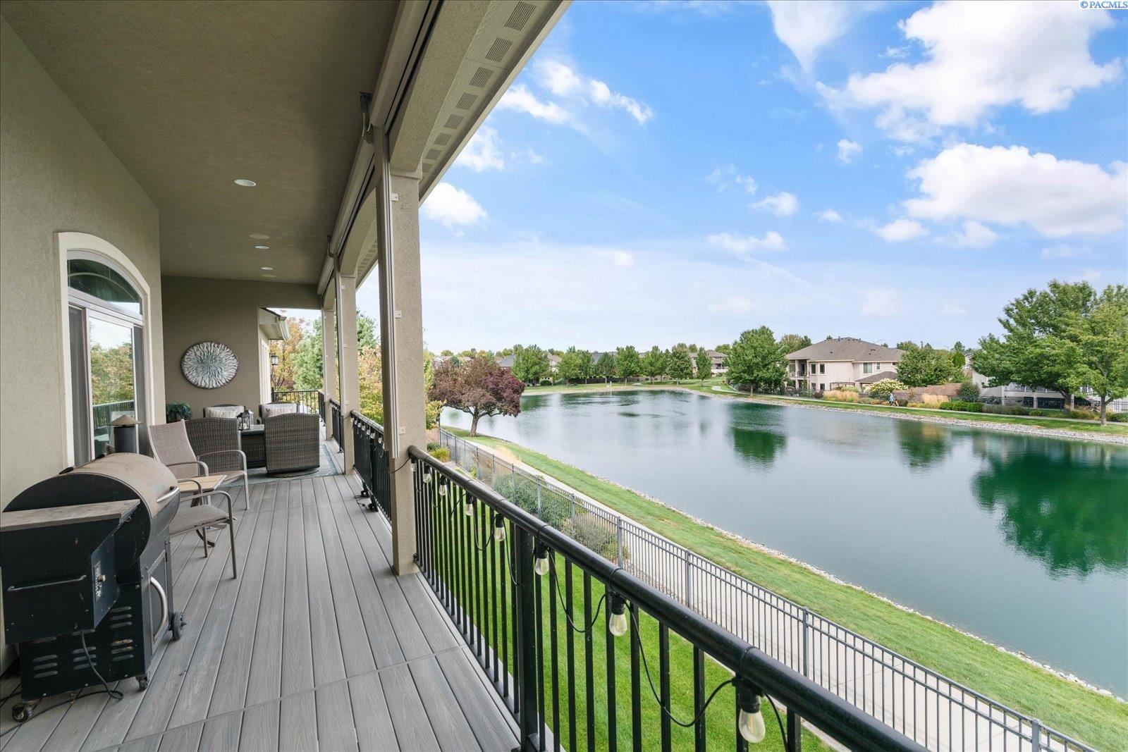 739 S Idaho Pl, Kennewick, WA 99336