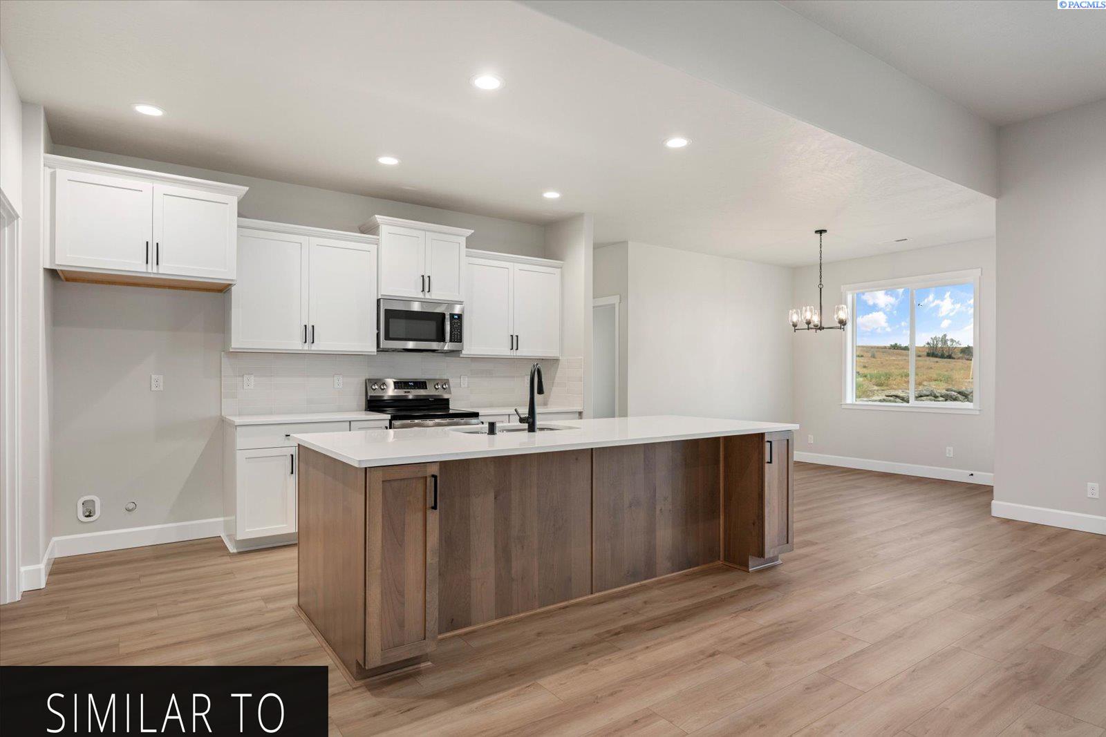 Photo 3 of Single family home for sale at 7174 W 30th Avenue, Kennewick, WA 99338 | MLS# 296208 | Listing updated on 2026-09-17