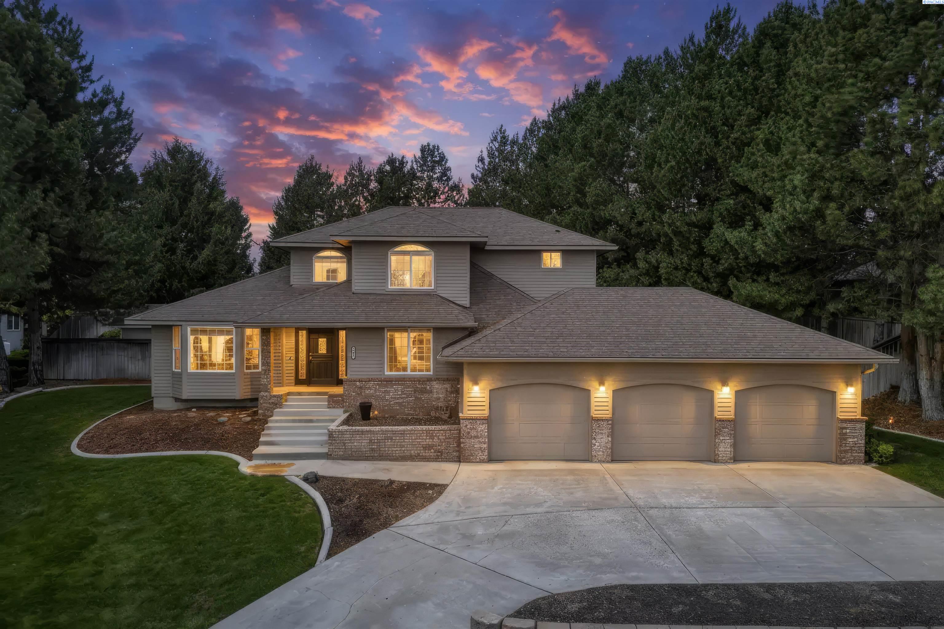 3809 W 43rd Ave, Kennewick, WA 99337