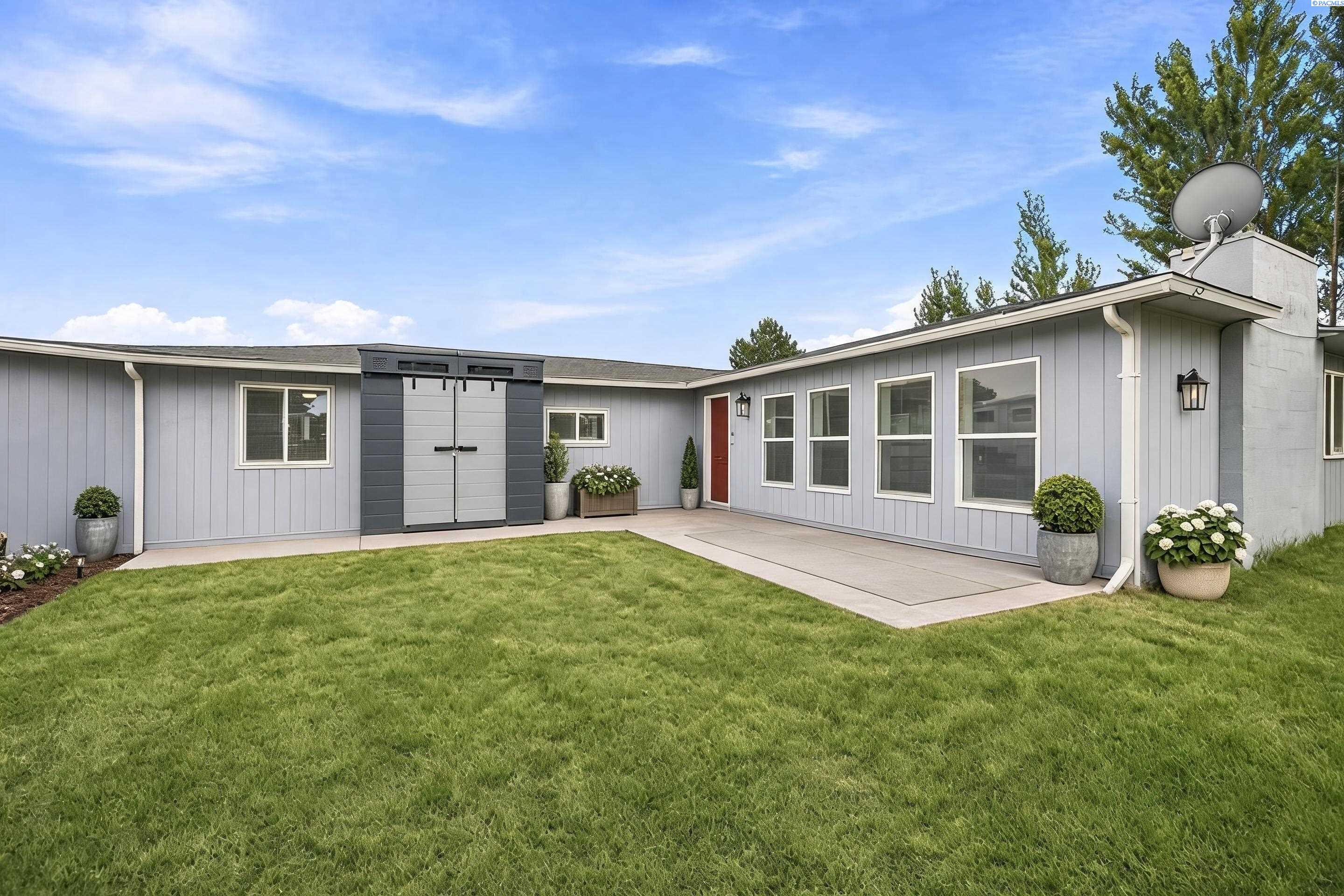 2627 S Oak St, Kennewick, WA 99337