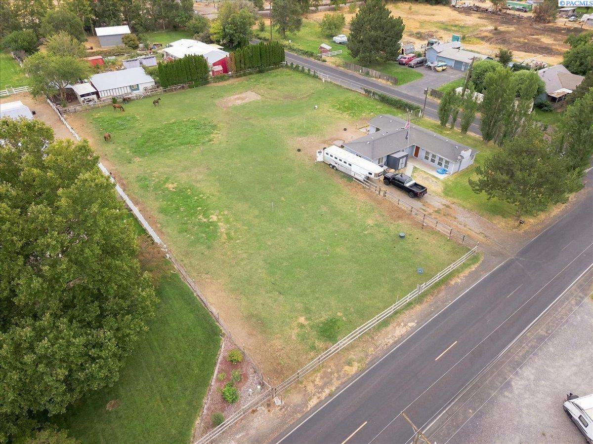 2627 S Oak St, Kennewick, WA 99337