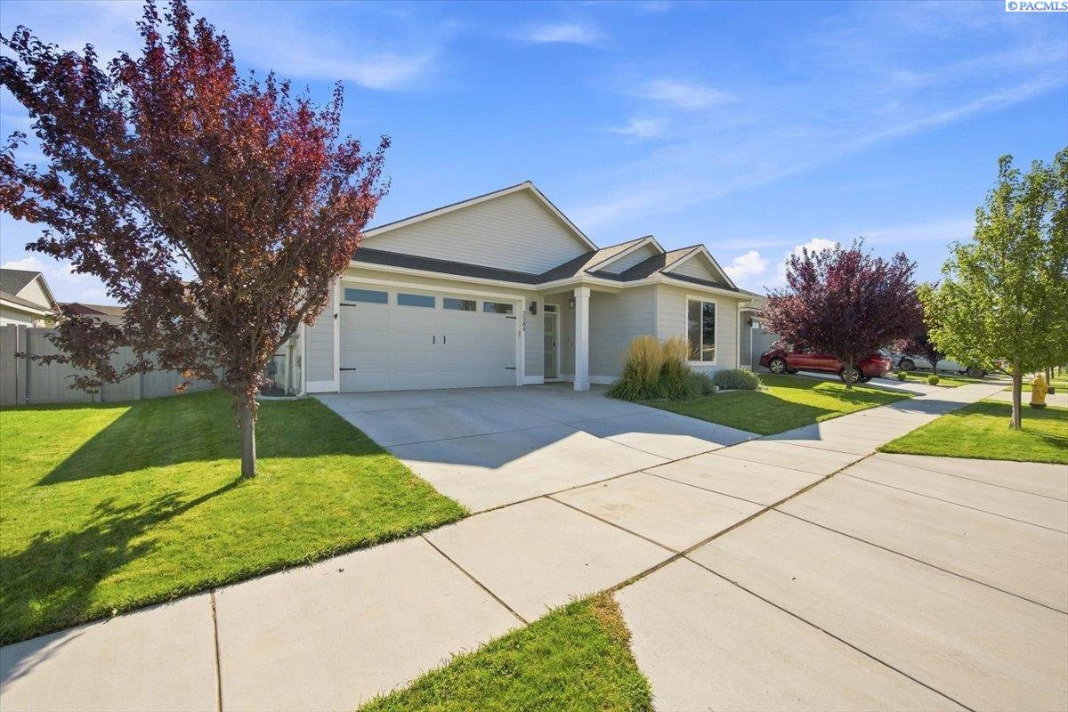 2584 Clark Ridge Dr, Richland, WA 99352