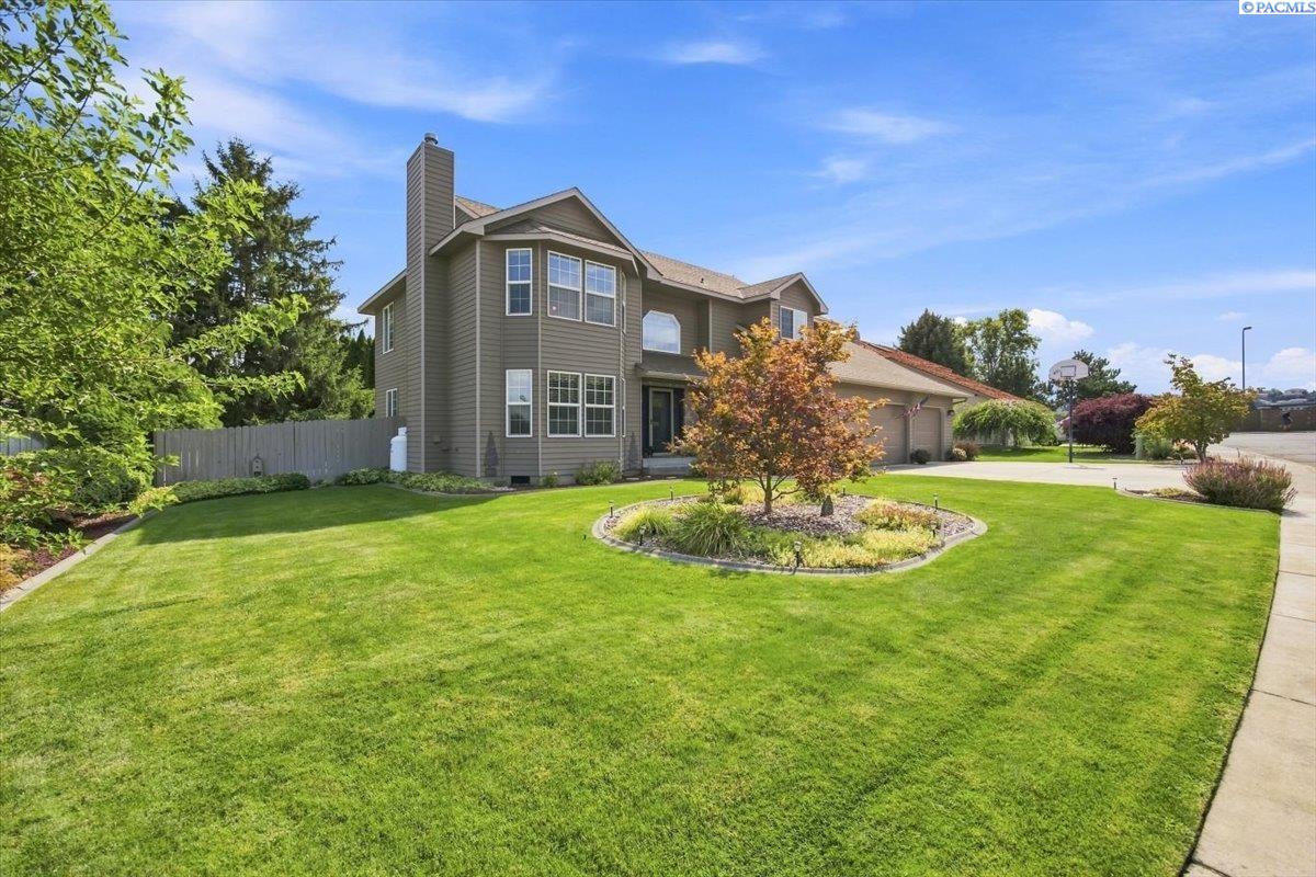 2927 S Ledbetter Pl, Kennewick, WA 99337