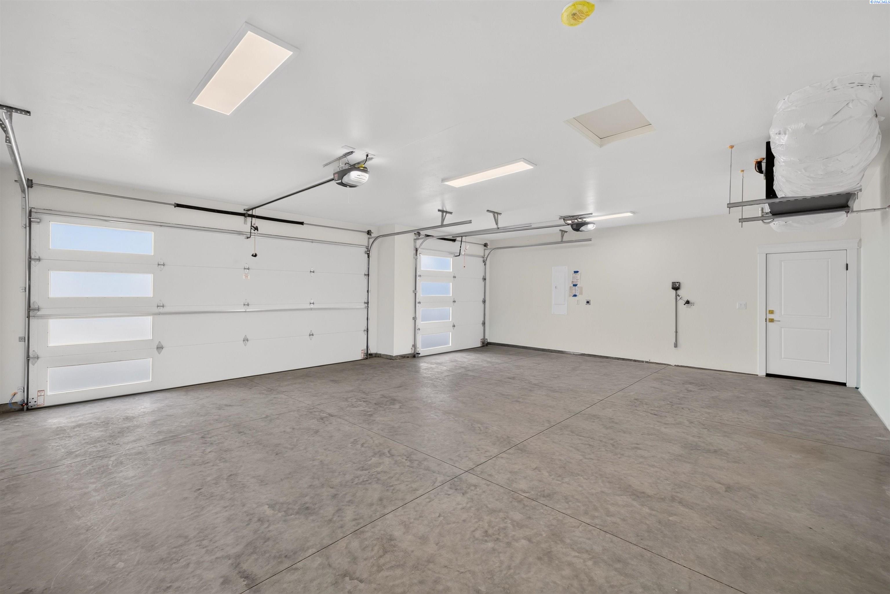 3509 Nuthatch St, Richland, WA 99352