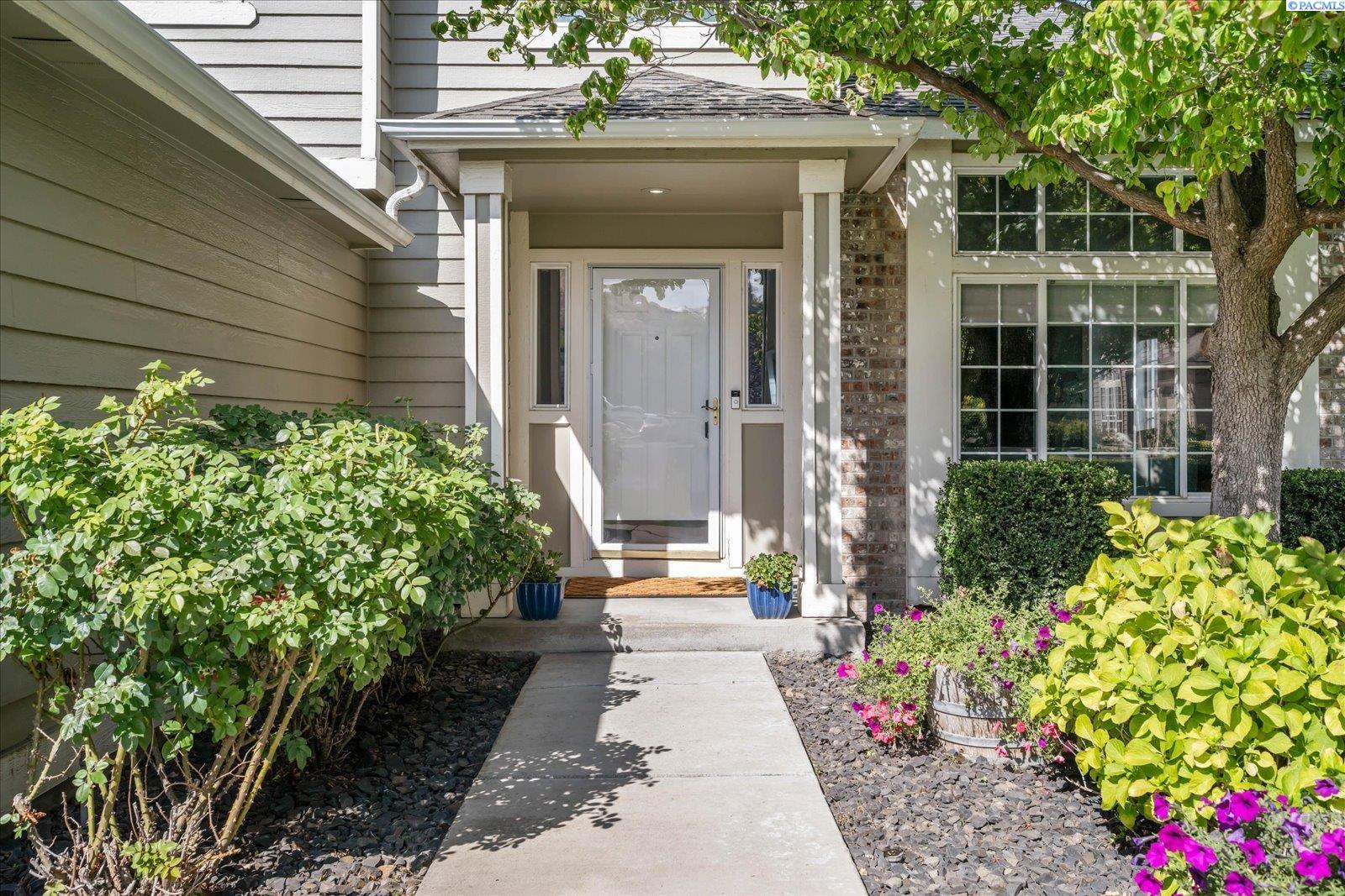 184 Newhaven Pl, Richland, WA 99352