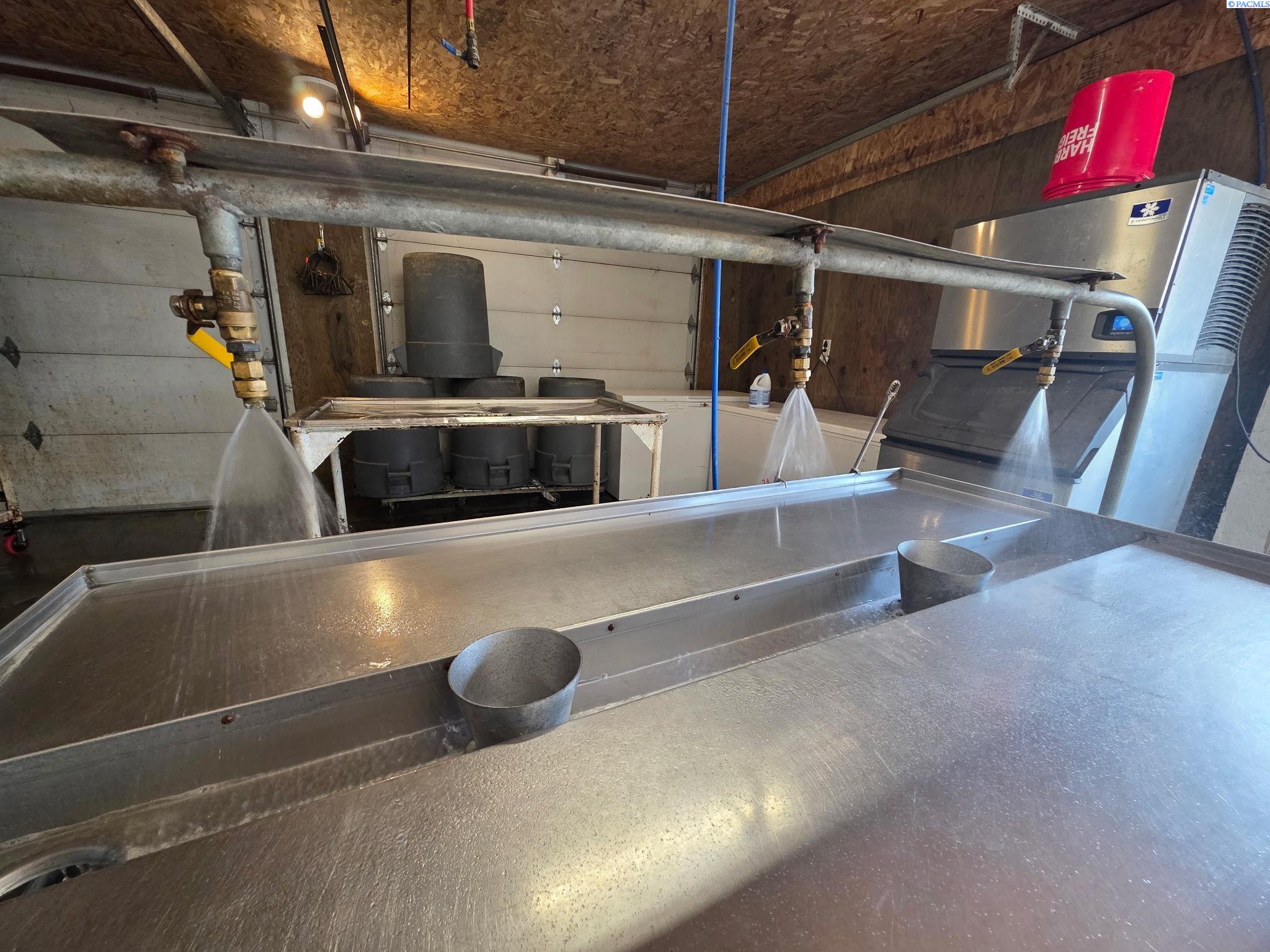 3905 S Goose Gap Rd, Benton City, WA 99320