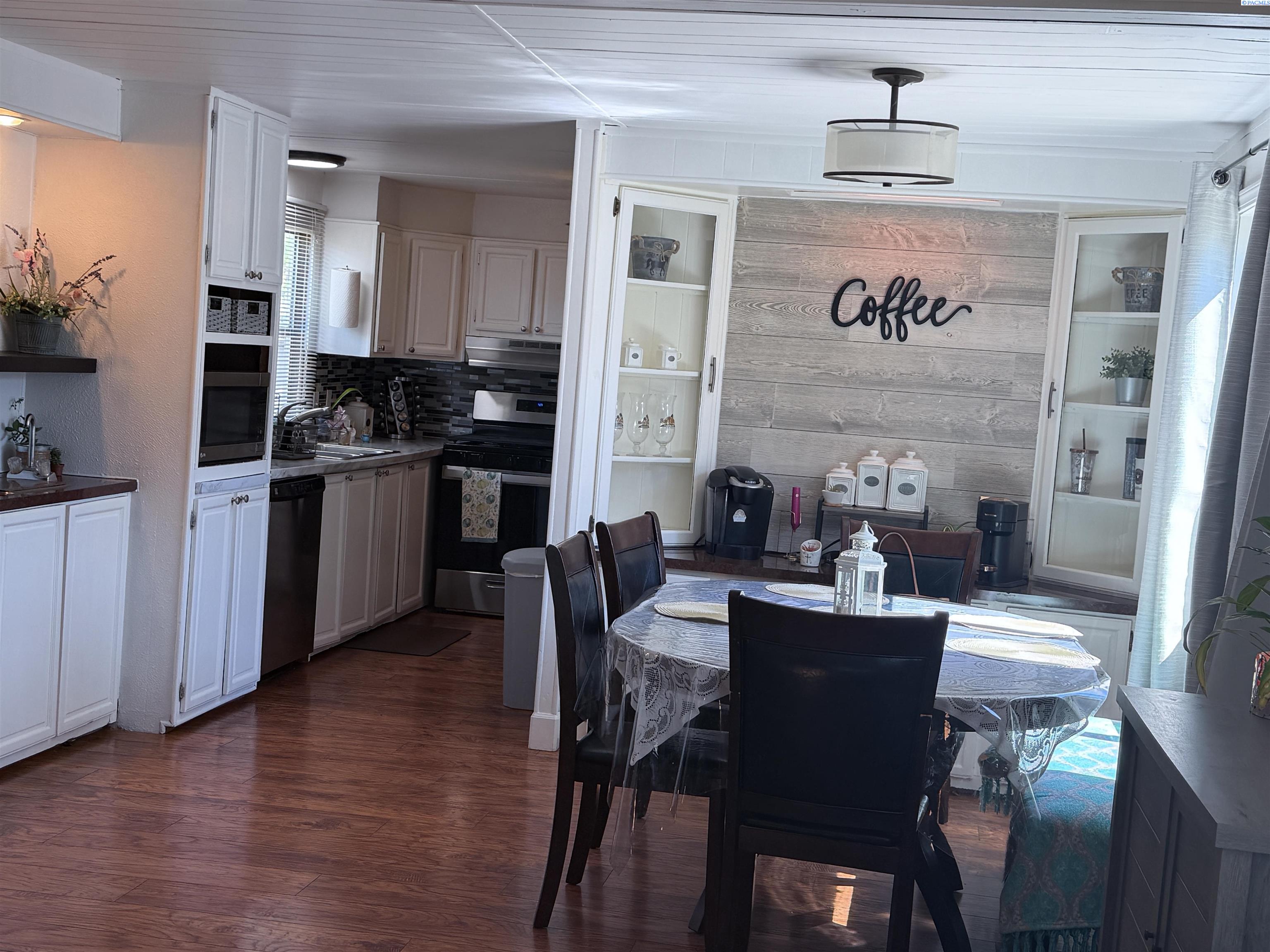 3324 W 19th Ave #148, Kennewick, WA 99338