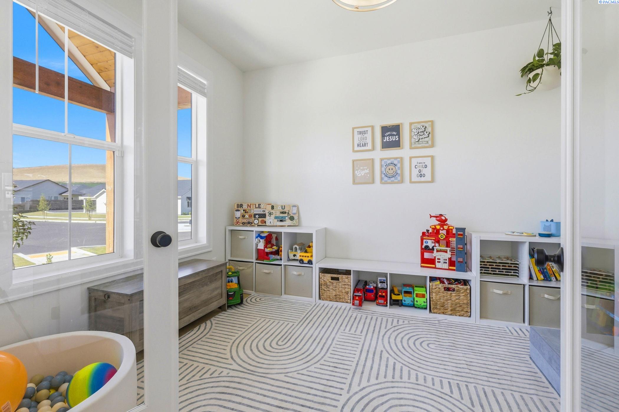 3682 Morningside Pw, Richland, WA 99352