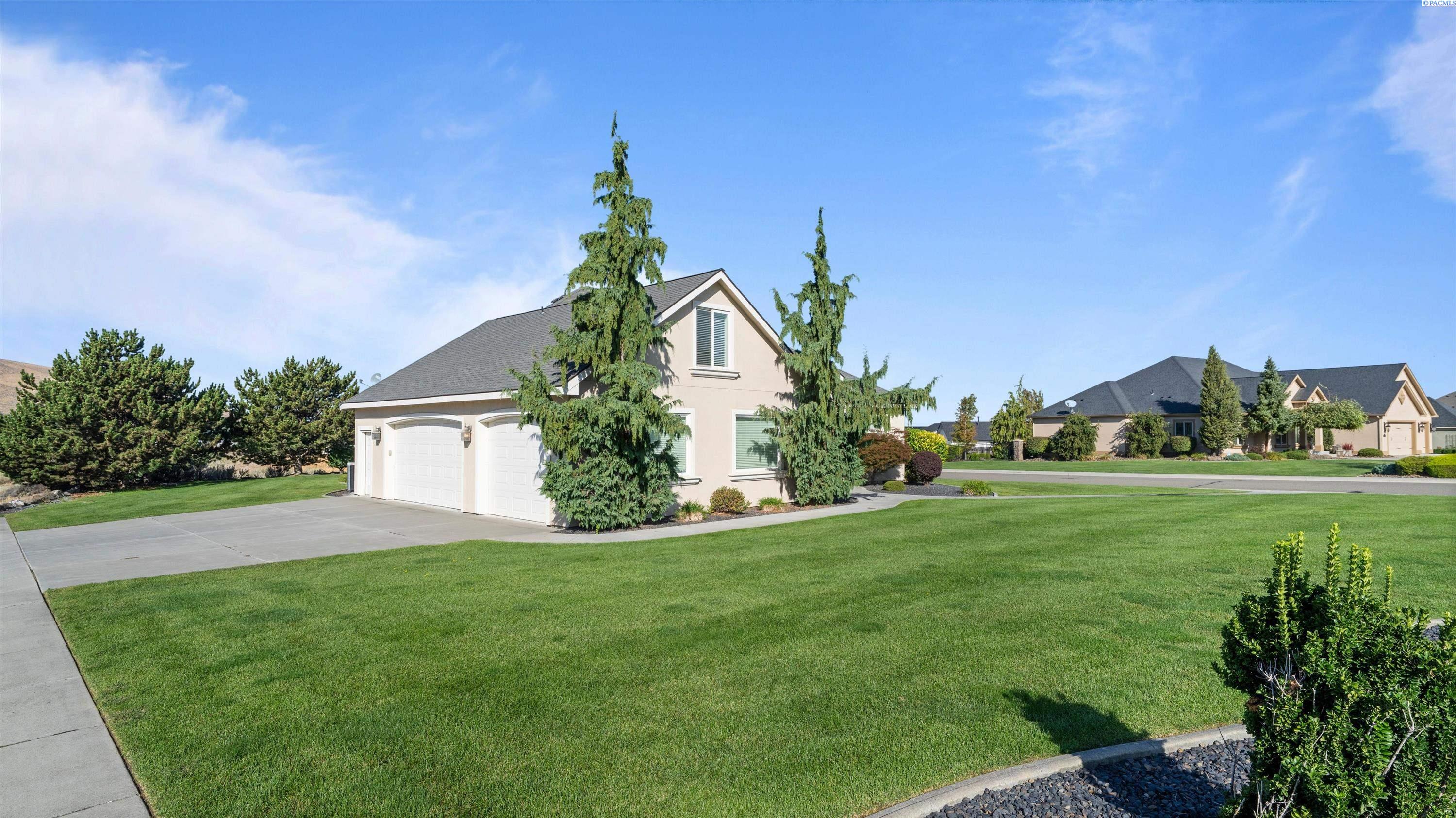 934 Allenwhite Dr, Richland, WA 99352