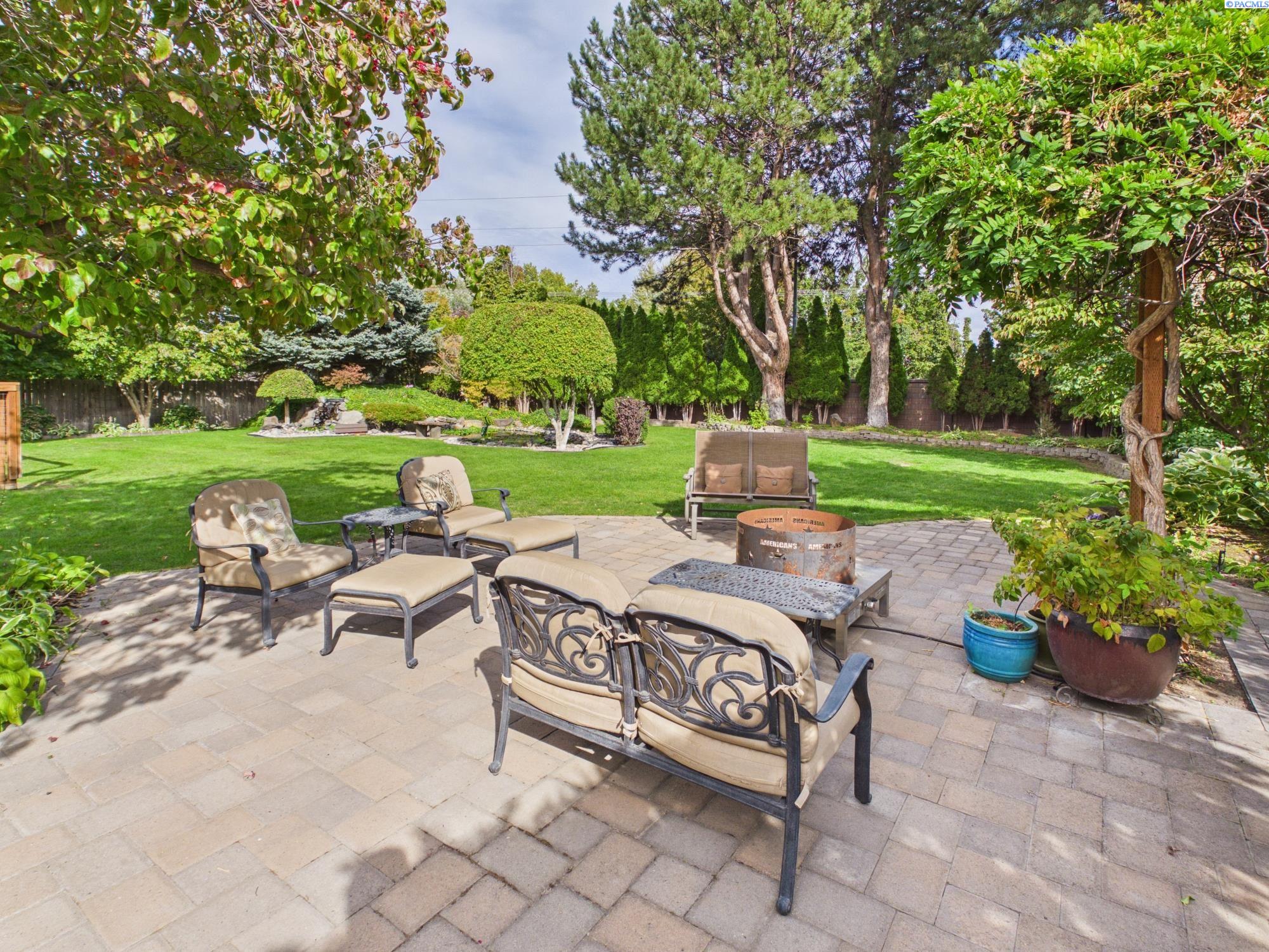 2422 Mark Ave, Richland, WA 99352