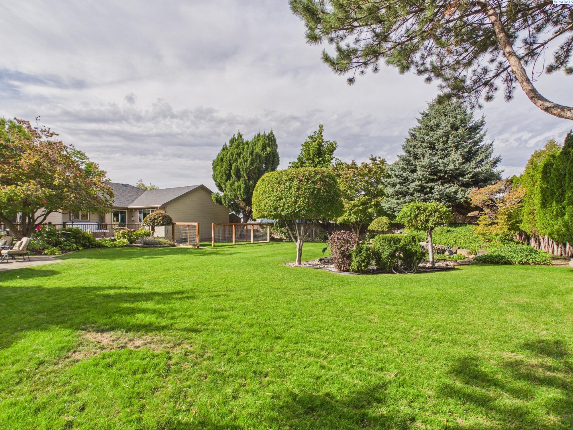 2422 Mark Ave, Richland, WA 99352