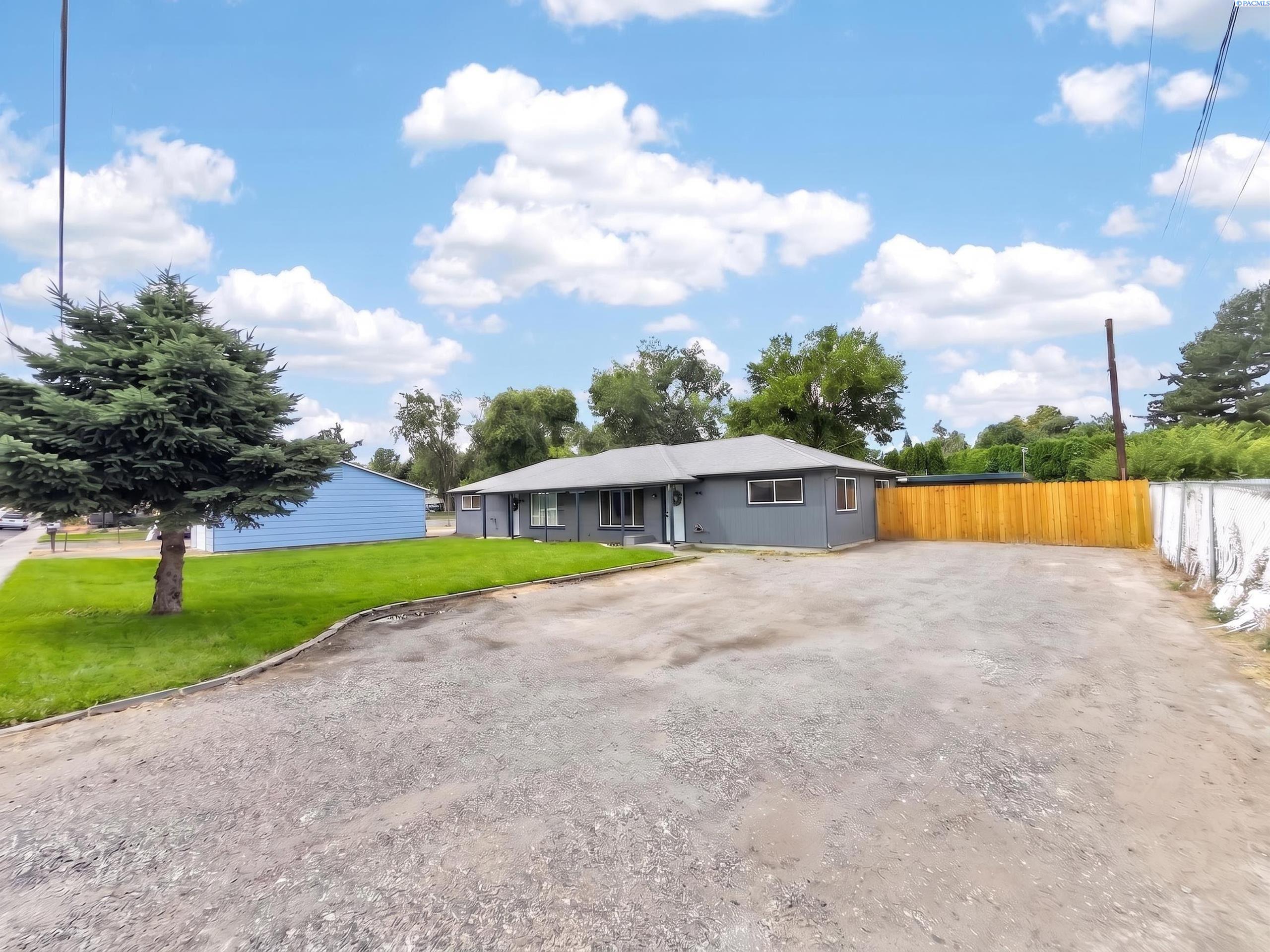 804 S Olympia St, Kennewick, WA 99336