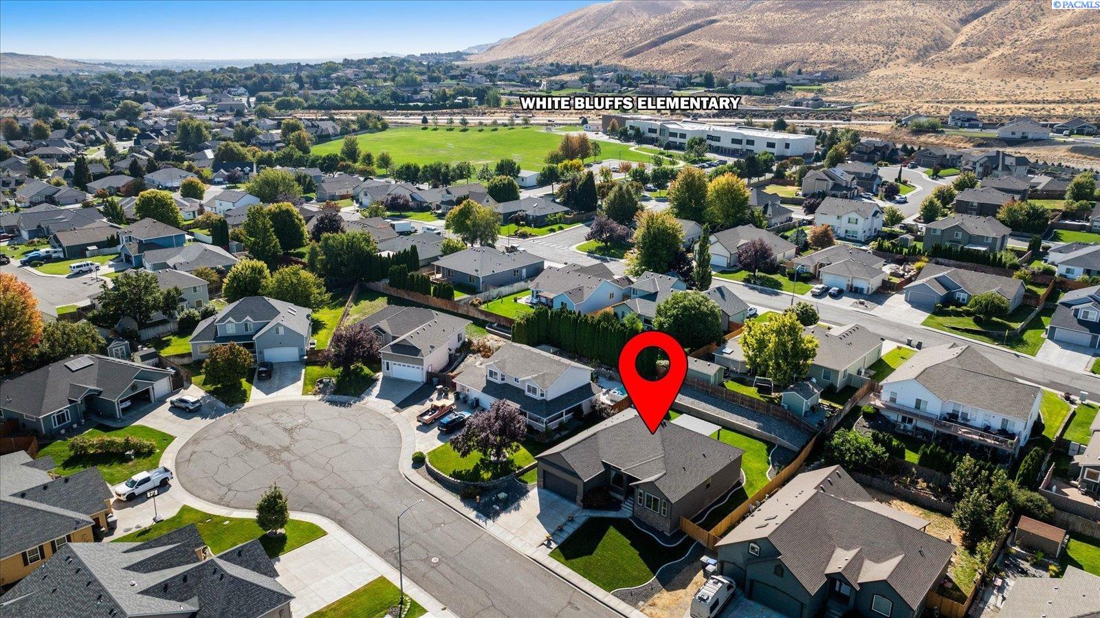 4351 Limestone Ct, Richland, WA 99352
