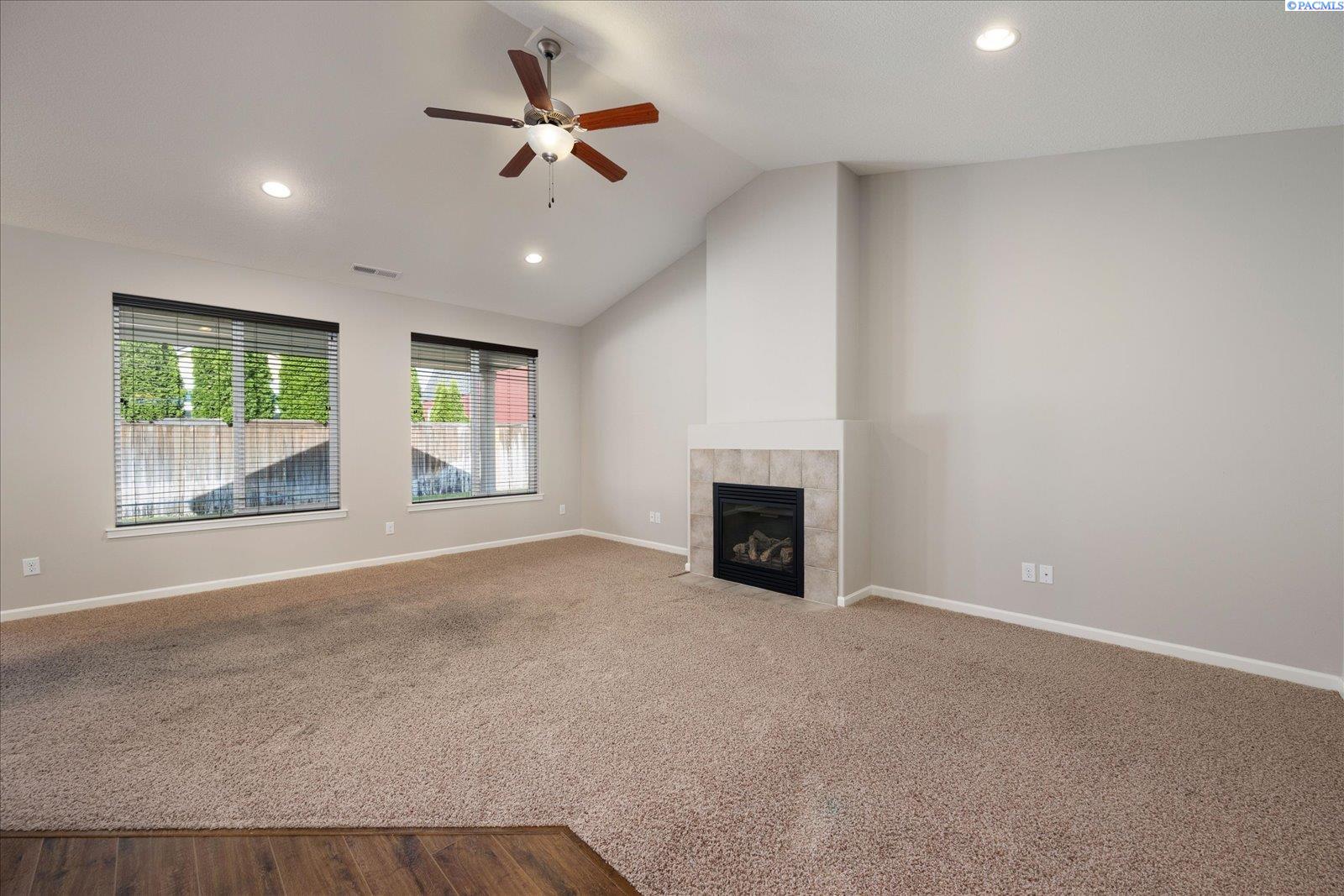 6306 Coventry Ln, Pasco, WA 99301