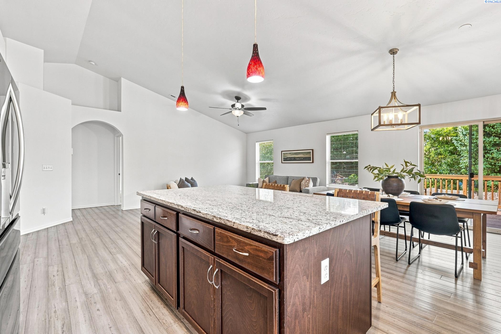 Photo 2 of Single family home for sale at 5208 W 28th Avenue, Kennewick, WA 99338 | MLS# 296367 | Listing updated on 2026-09-17