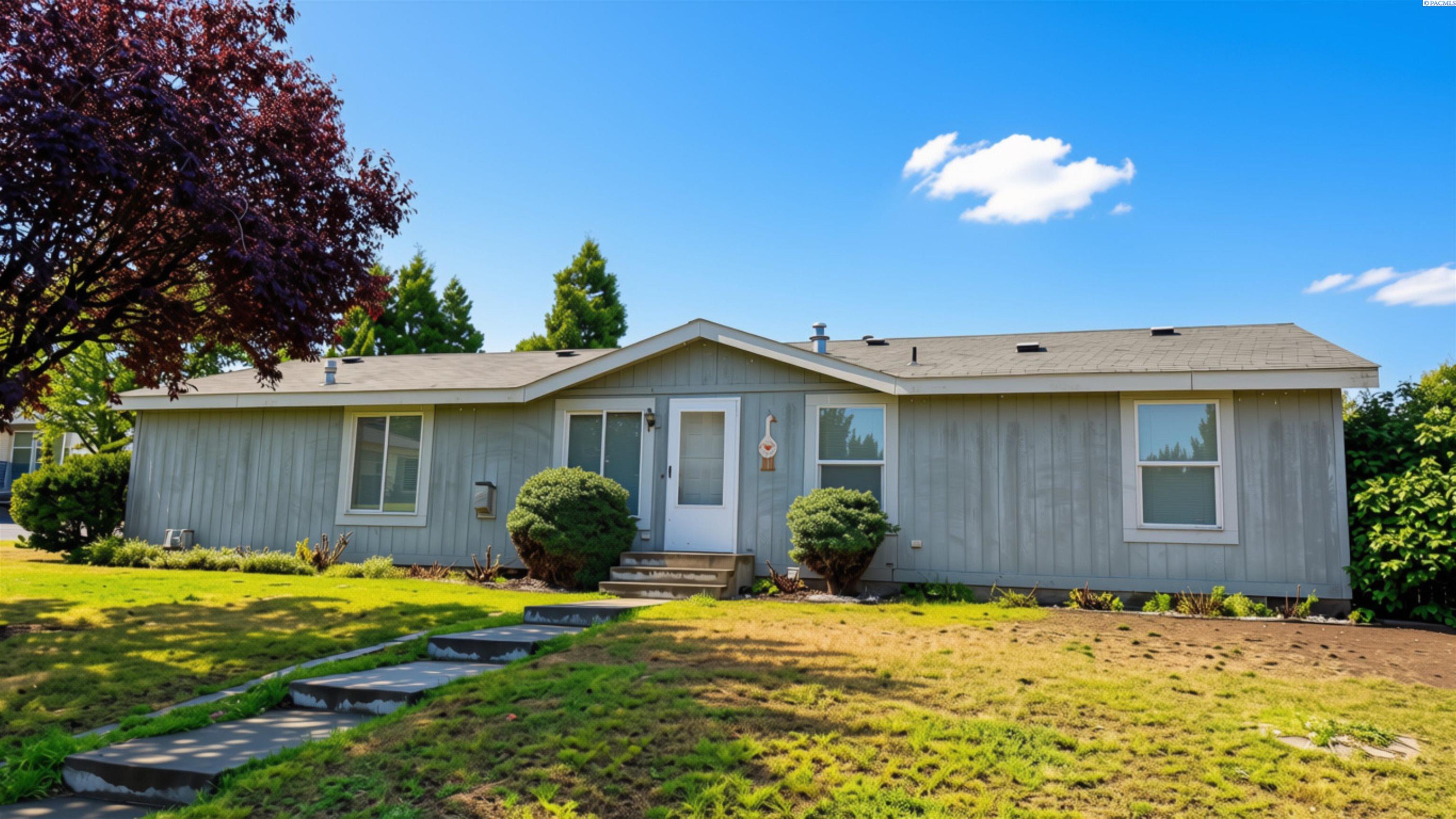 Photo 1 of Manufactured home for sale at 6400 Ridgeway Dr, Yakima, WA 98901 | MLS# 296382 | Listing updated on 2026-09-14