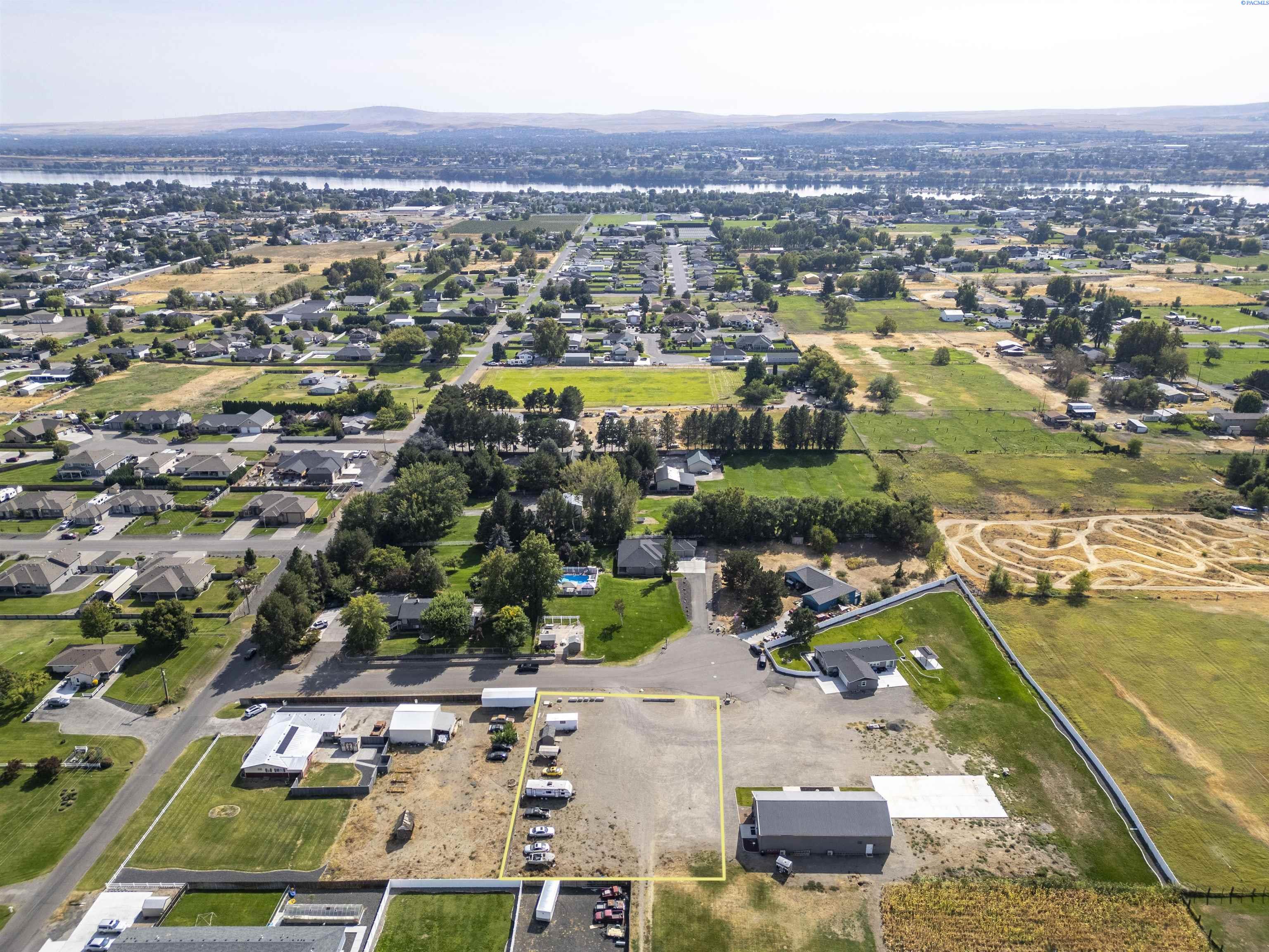 7301 W Dradie St, Pasco, WA 99301