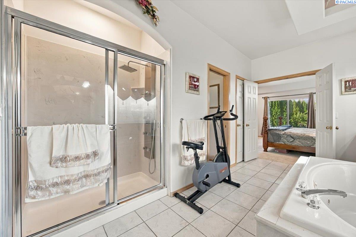 Photo 2 of Single family home for sale at 4900 W 24th Avenue, Kennewick, WA 99338 | MLS# 296452 | Listing updated on 2026-09-16
