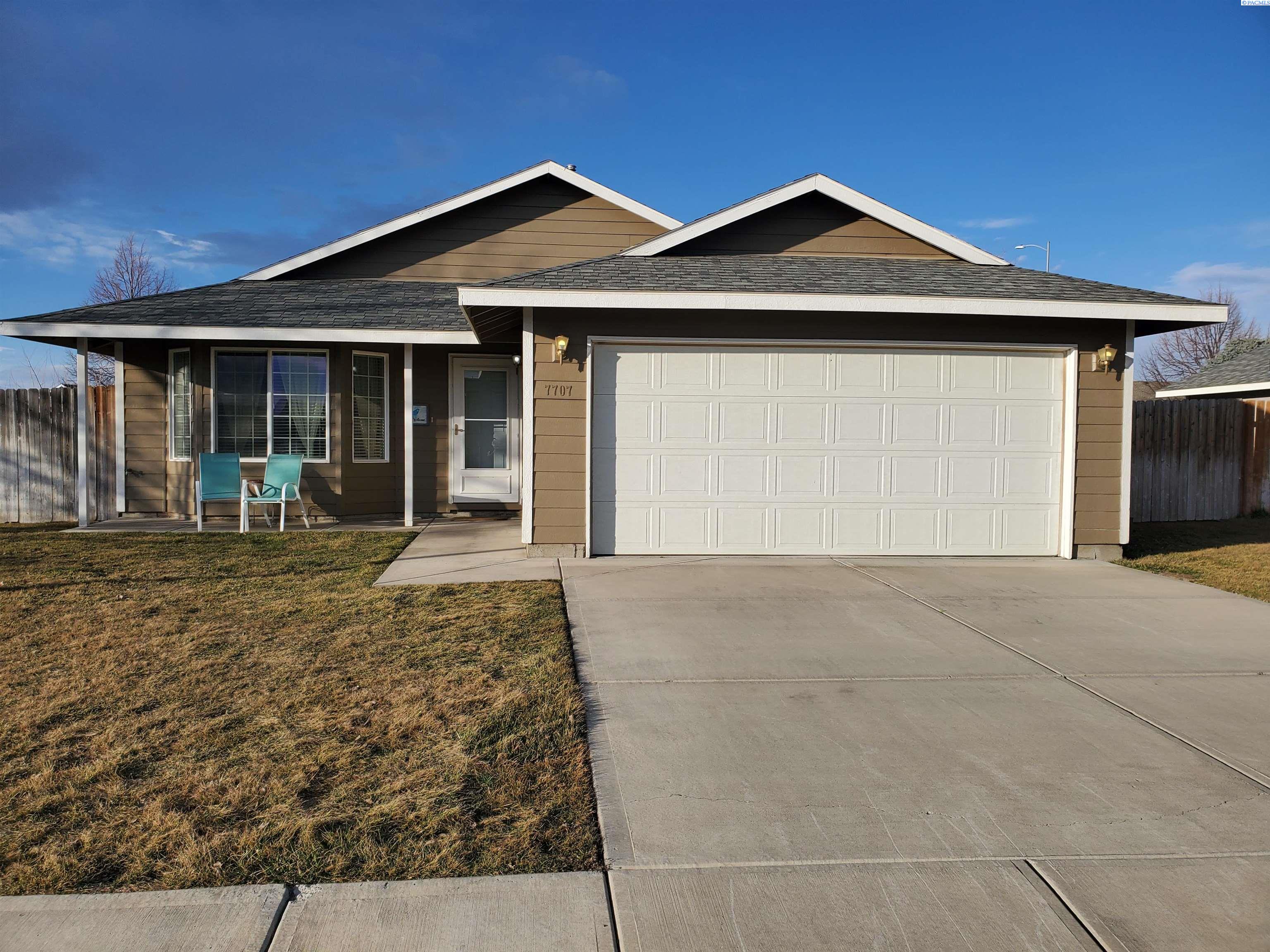 7707 Vendovi Ct, Pasco, WA 99301