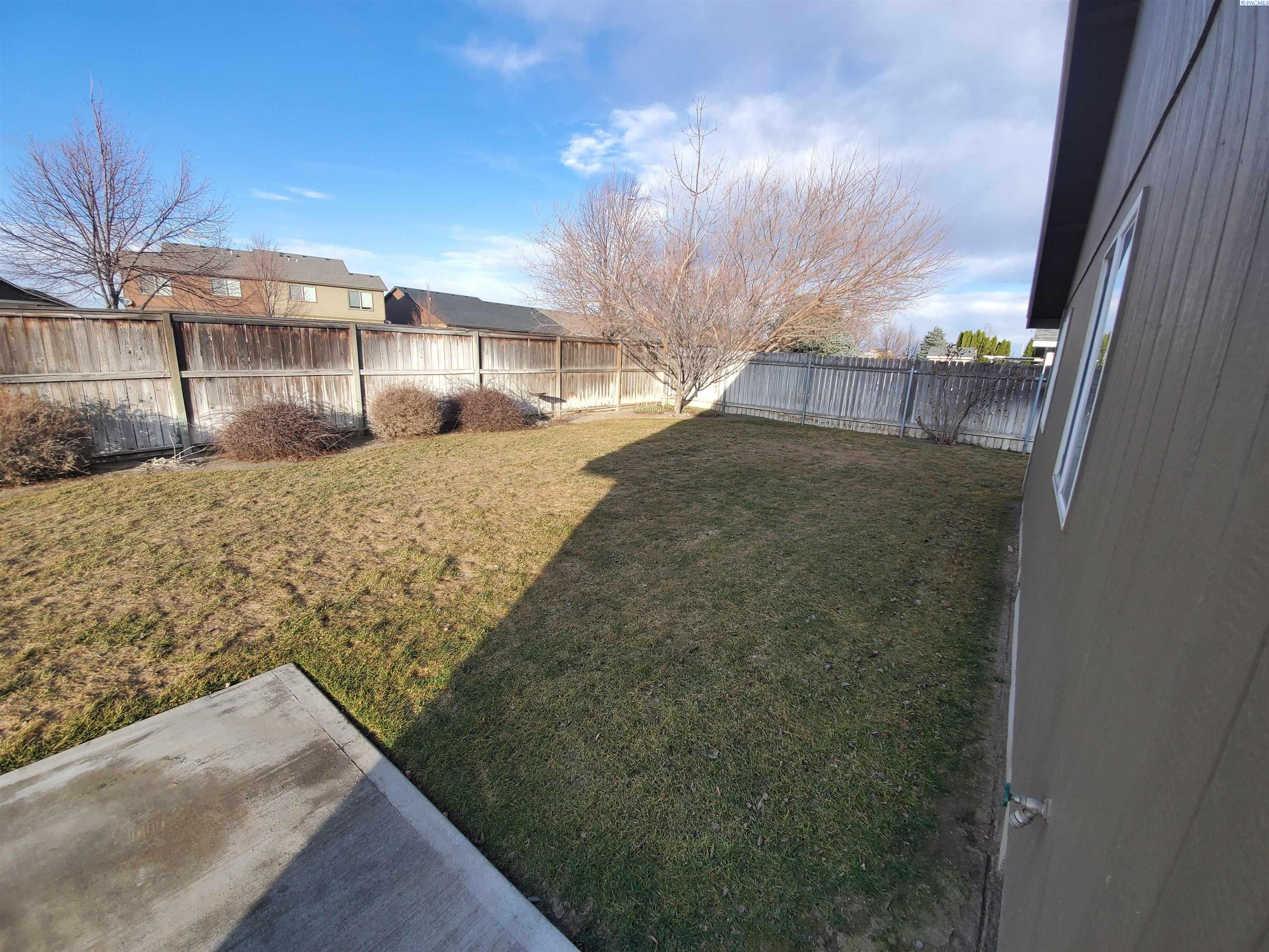 7707 Vendovi Ct, Pasco, WA 99301