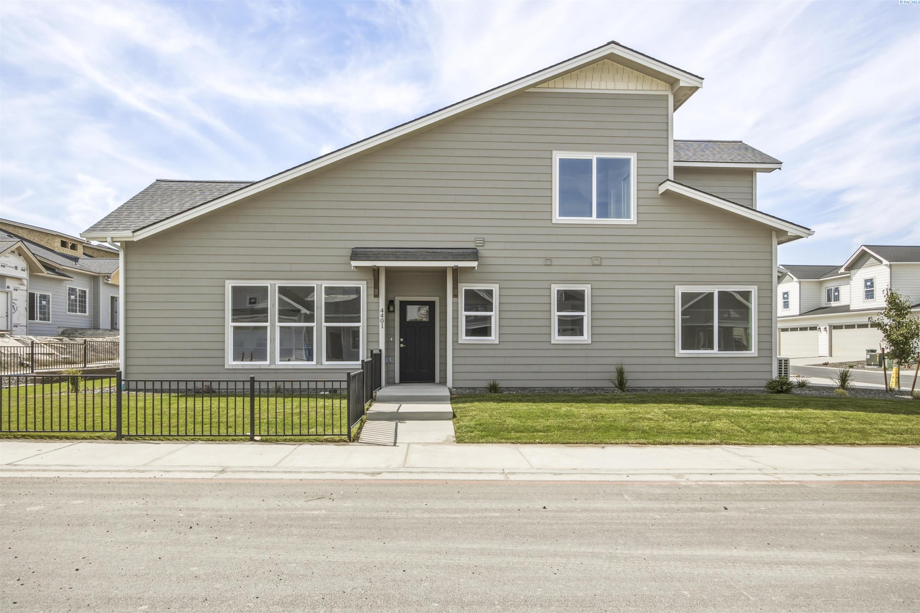 4401 Conifer St, West Richland, WA 99353
