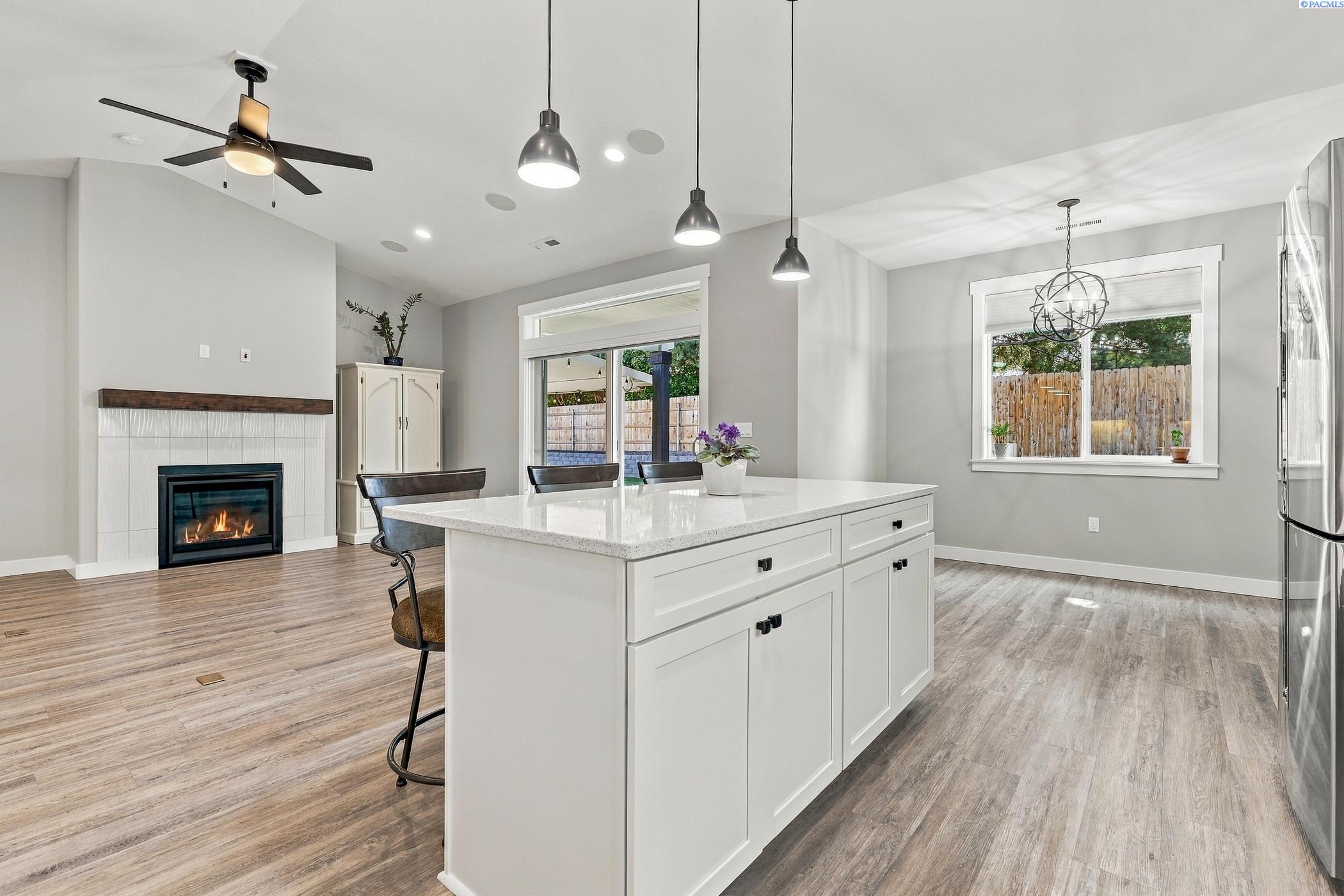 Photo 4 of Single family home for sale at 1907 W 39th Avenue, Kennewick, WA 99337 | MLS# 296474 | Listing updated on 2026-09-18