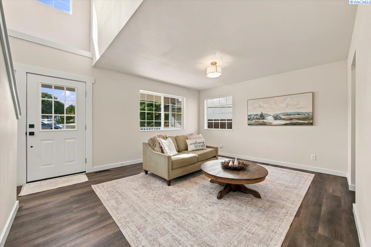 Photo 2 of Single family home for sale at 3413 Buntin St, Kennewick, WA 99337 | MLS# 296492 | Listing updated on 2026-09-17