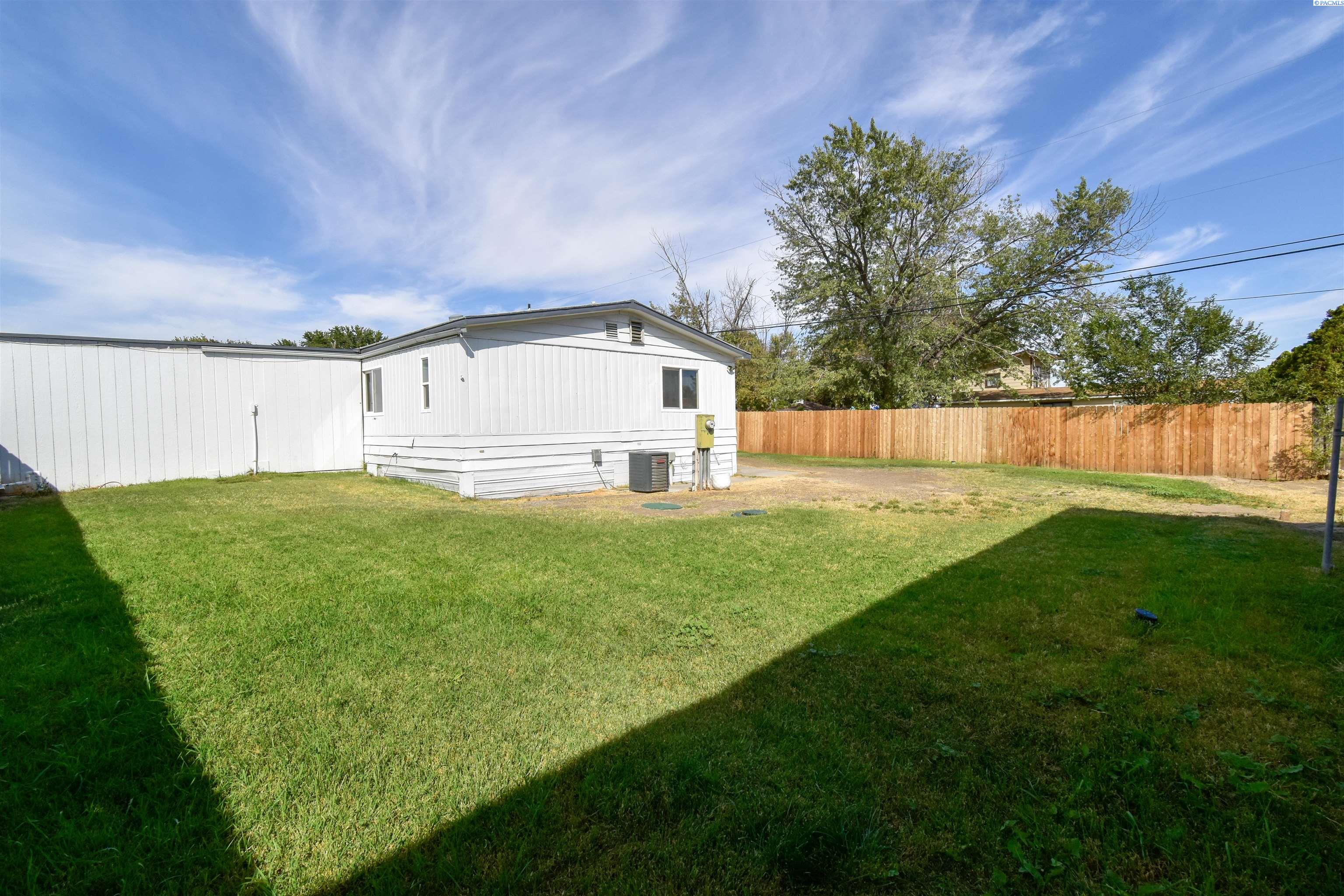4511 W 9th Ave, Kennewick, WA 99336